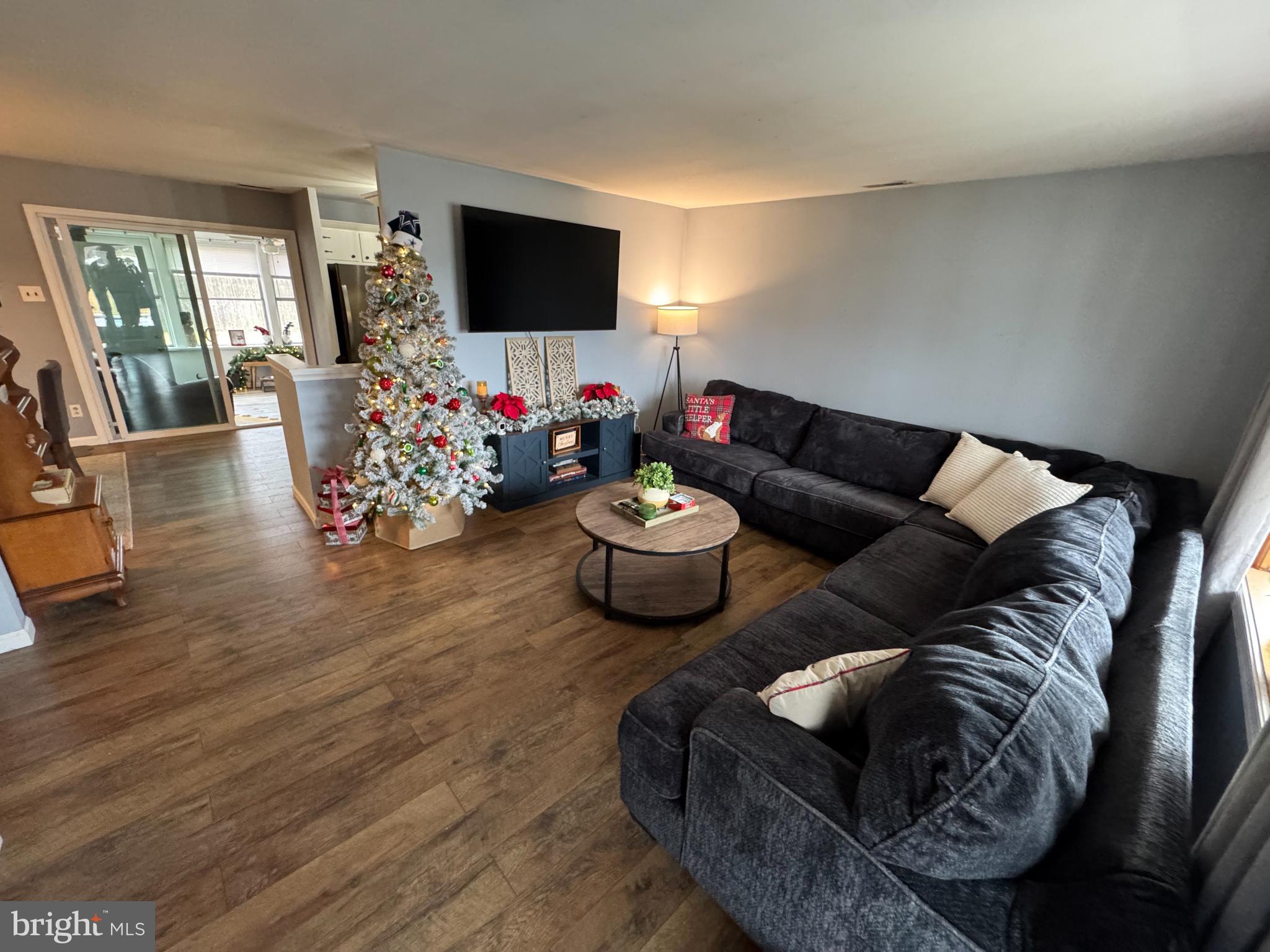 FAIRLESS HILLS - Residential