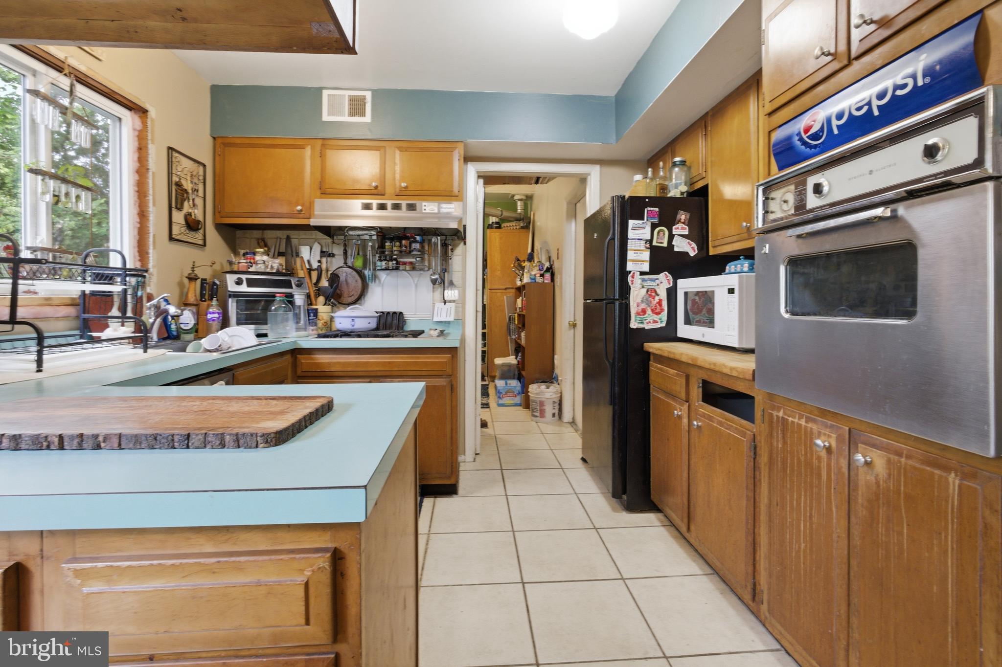 WHITEHALL AT BELAIR - Residential