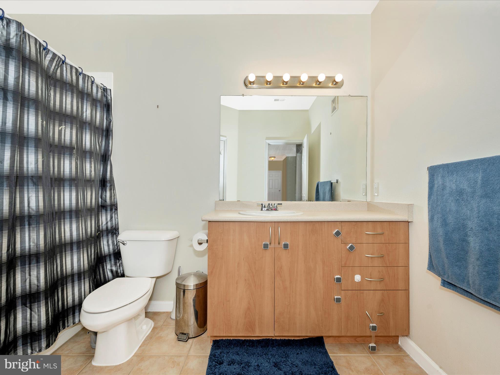 ASHMORE AT GERMANOWN COMMUNITY - Residential