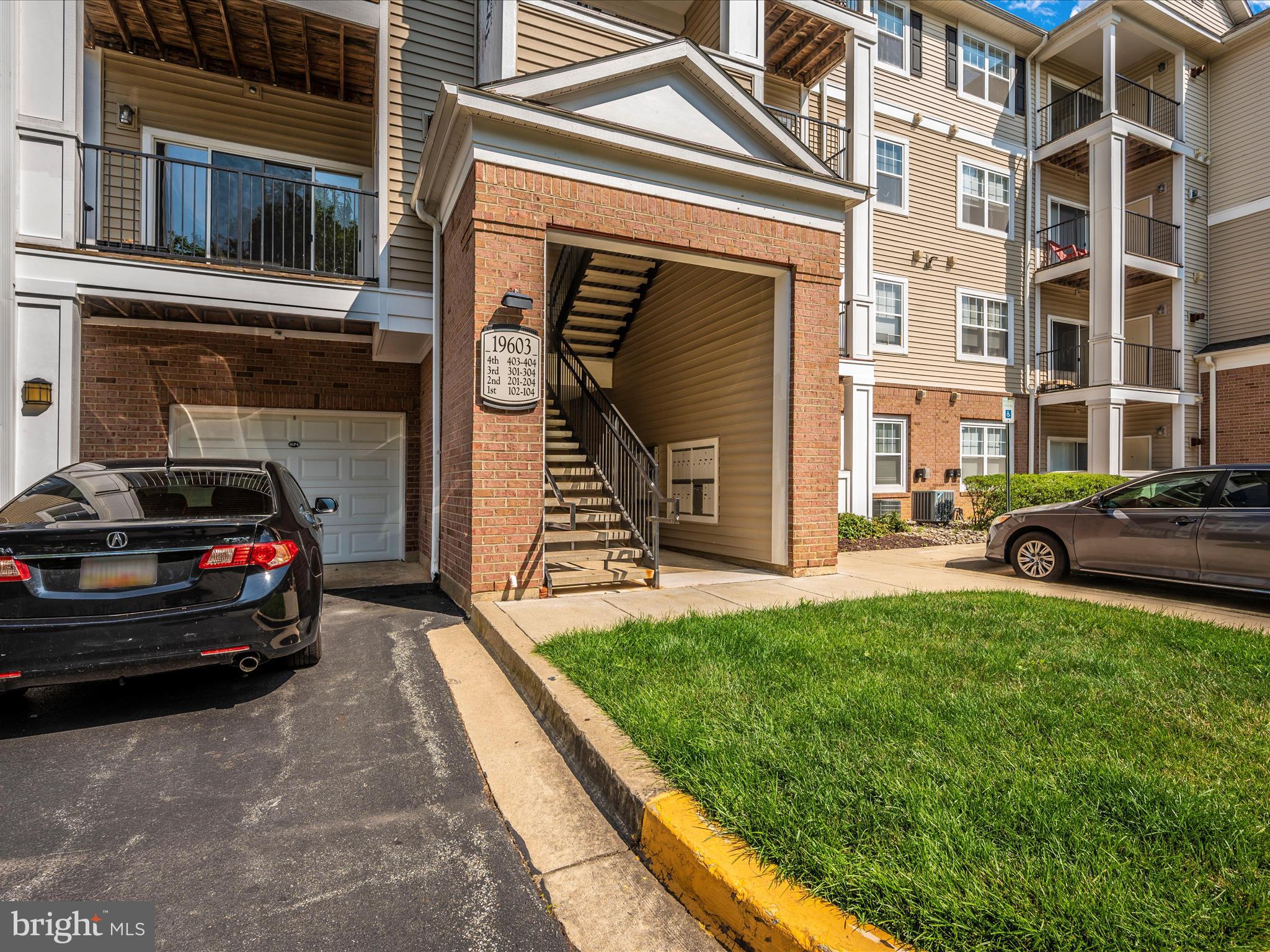 ASHMORE AT GERMANOWN COMMUNITY - Residential