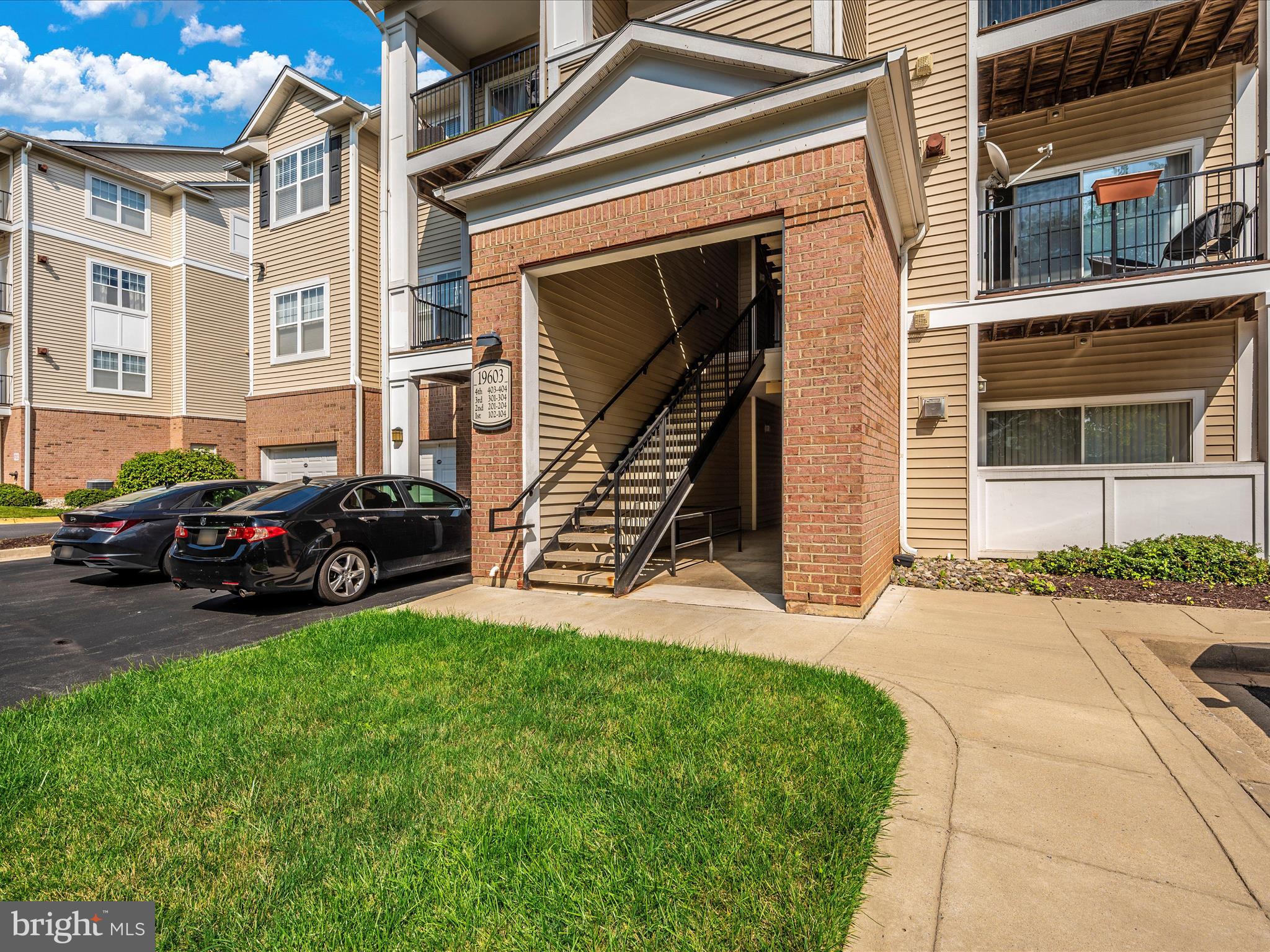 ASHMORE AT GERMANOWN COMMUNITY - Residential