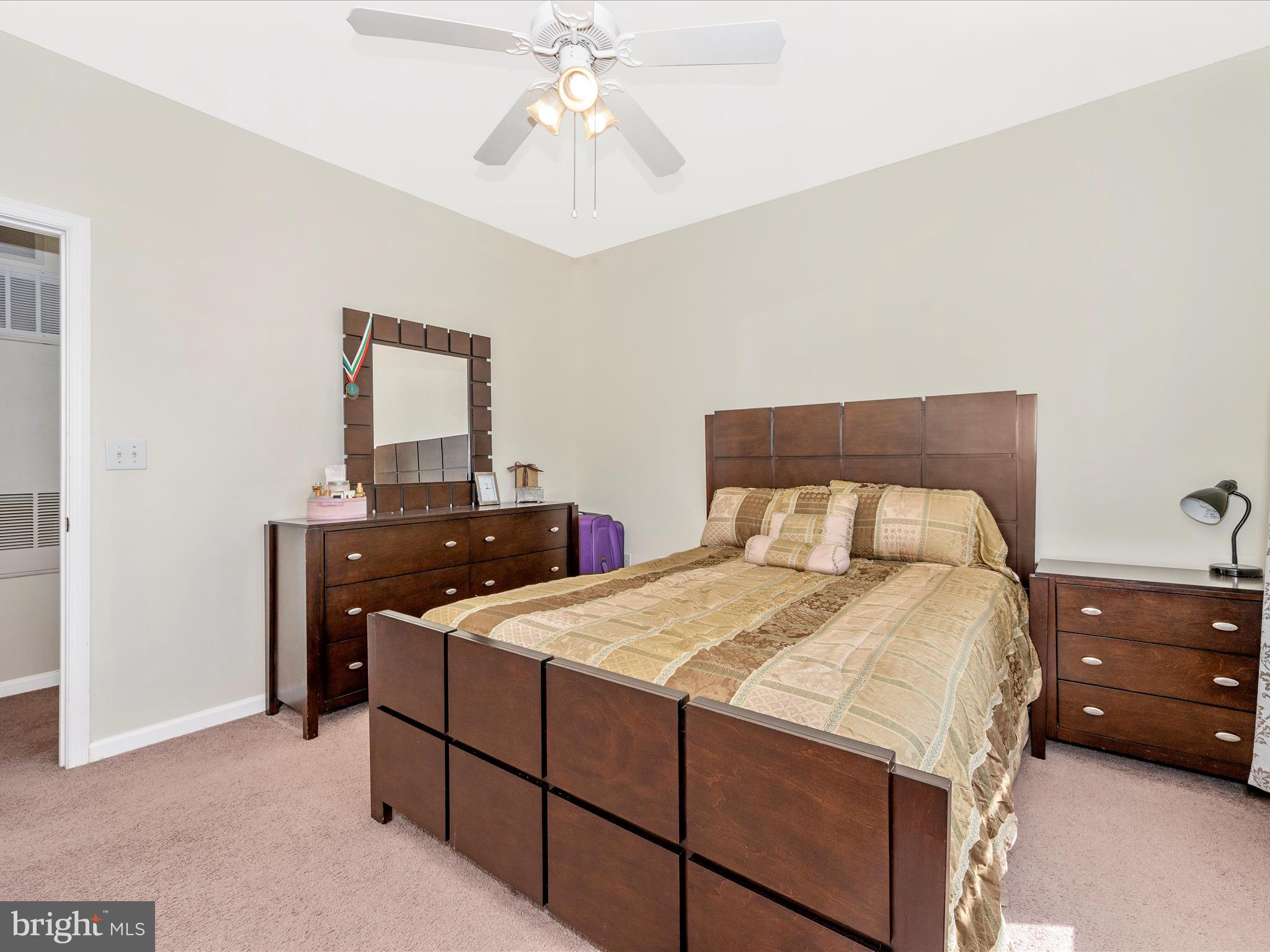 ASHMORE AT GERMANOWN COMMUNITY - Residential