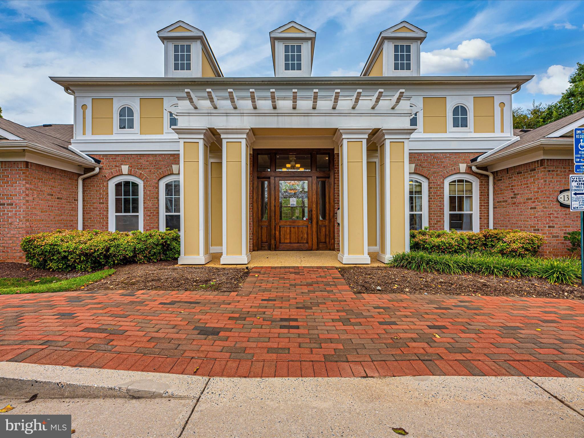 ASHMORE AT GERMANOWN COMMUNITY - Residential