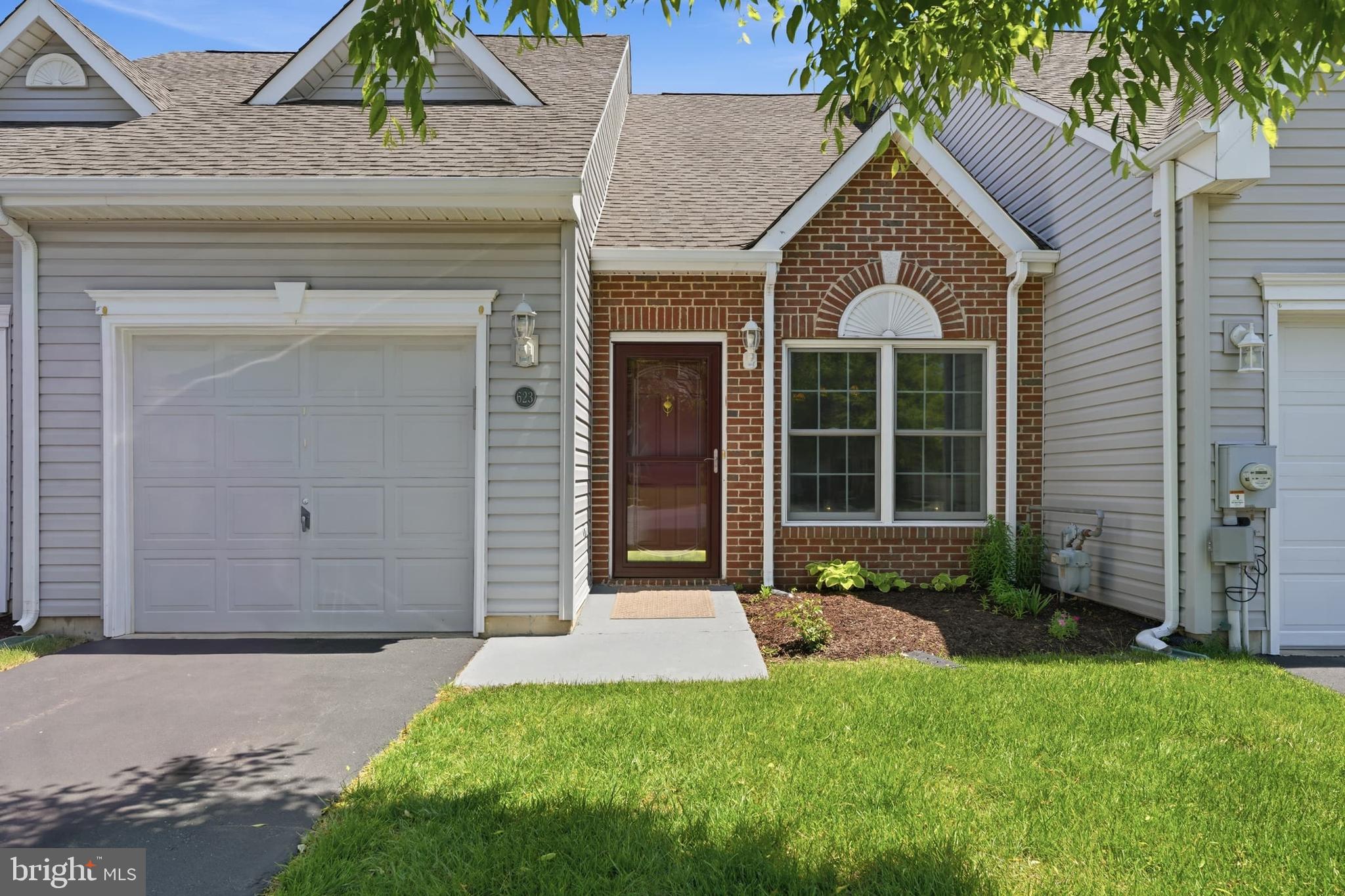 CROSSINGS AT CHRIS - Residential
