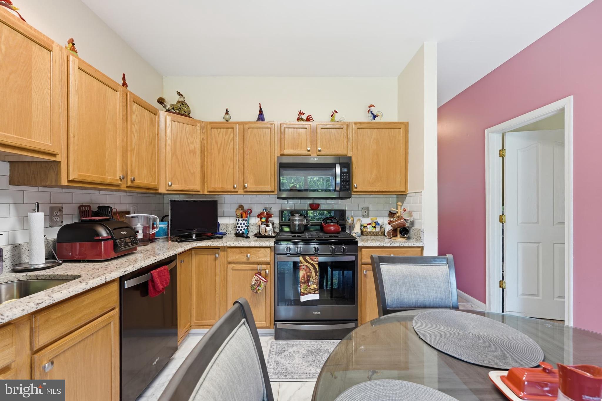 CROSSINGS AT CHRIS - Residential