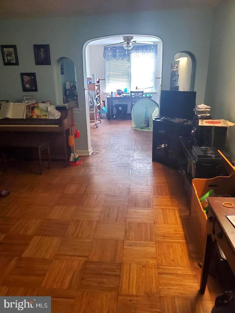 DREXEL HILL - Residential
