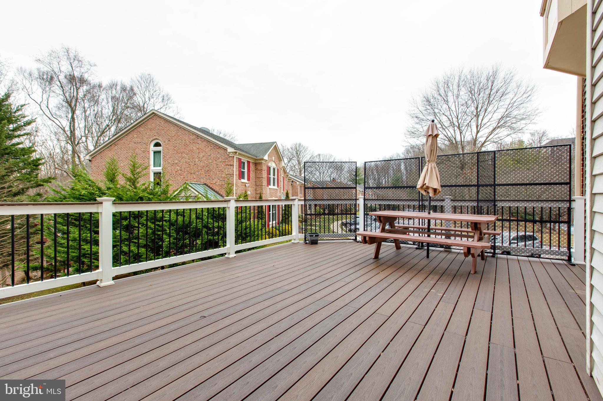 GREENSPRING EAST - Residential