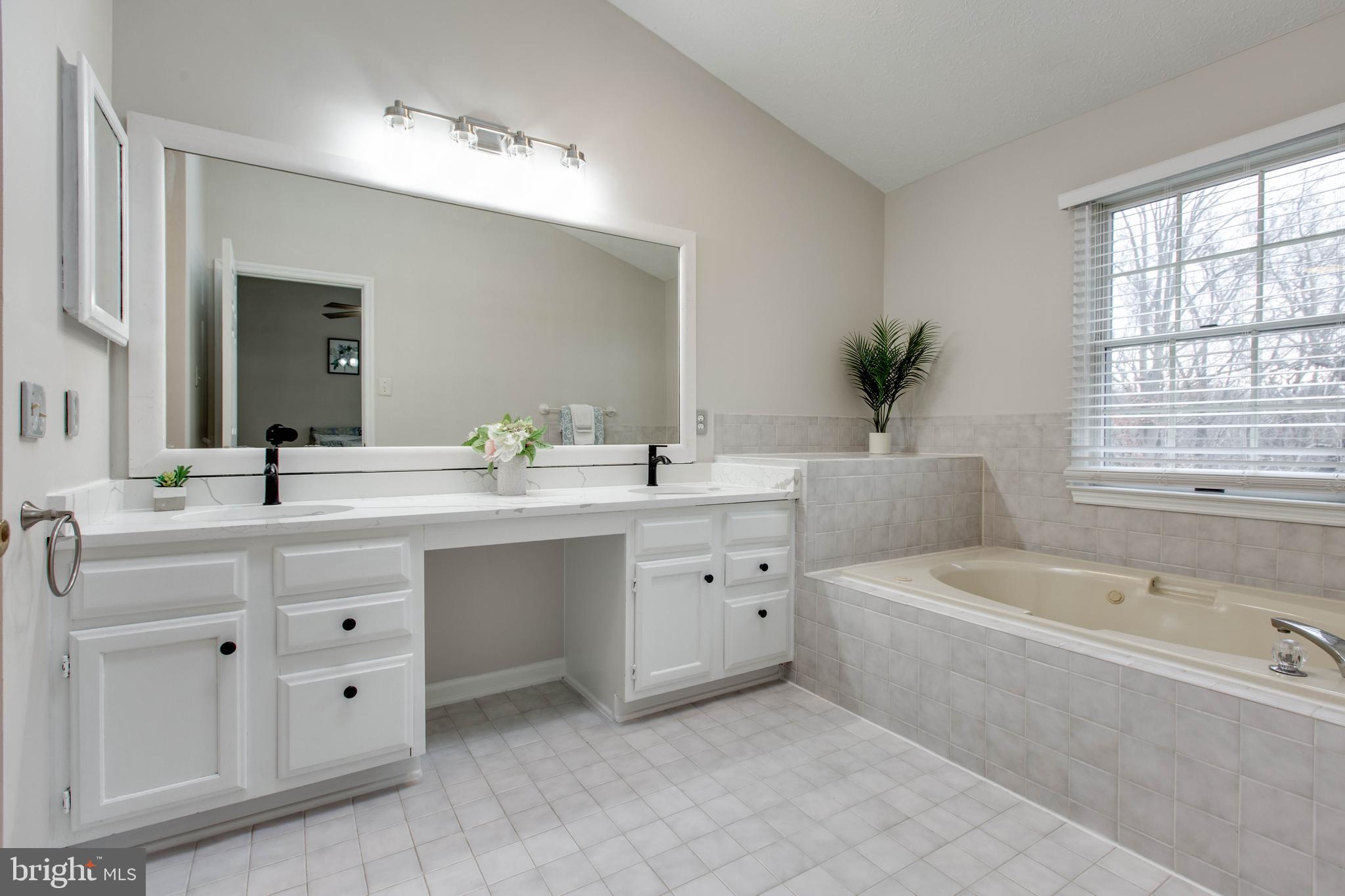 GREENSPRING EAST - Residential