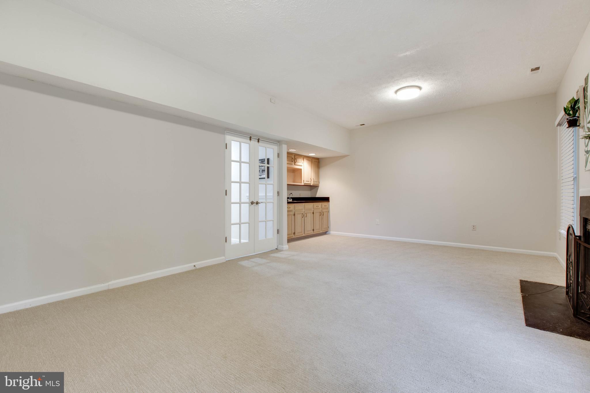 GREENSPRING EAST - Residential