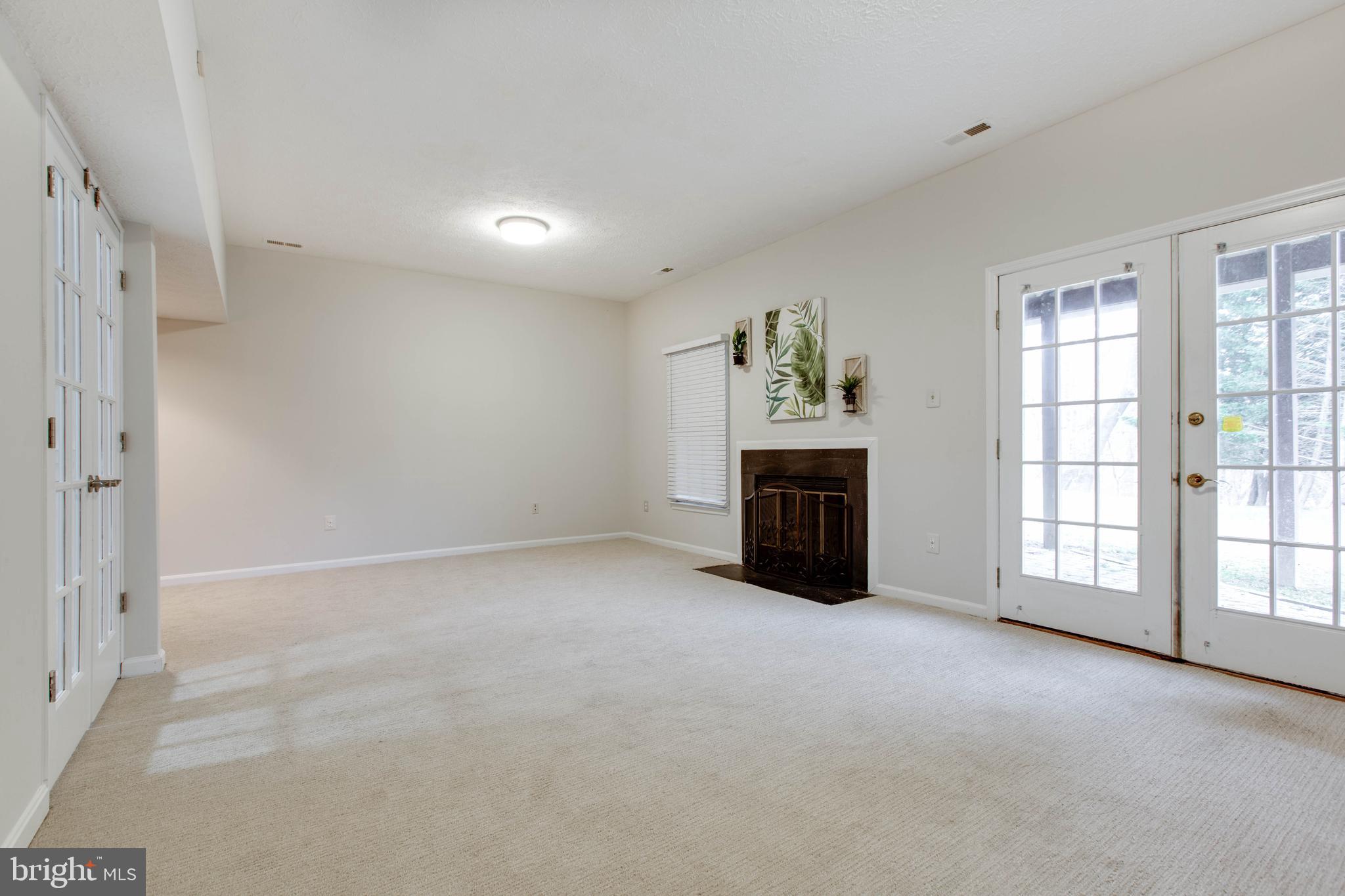 GREENSPRING EAST - Residential