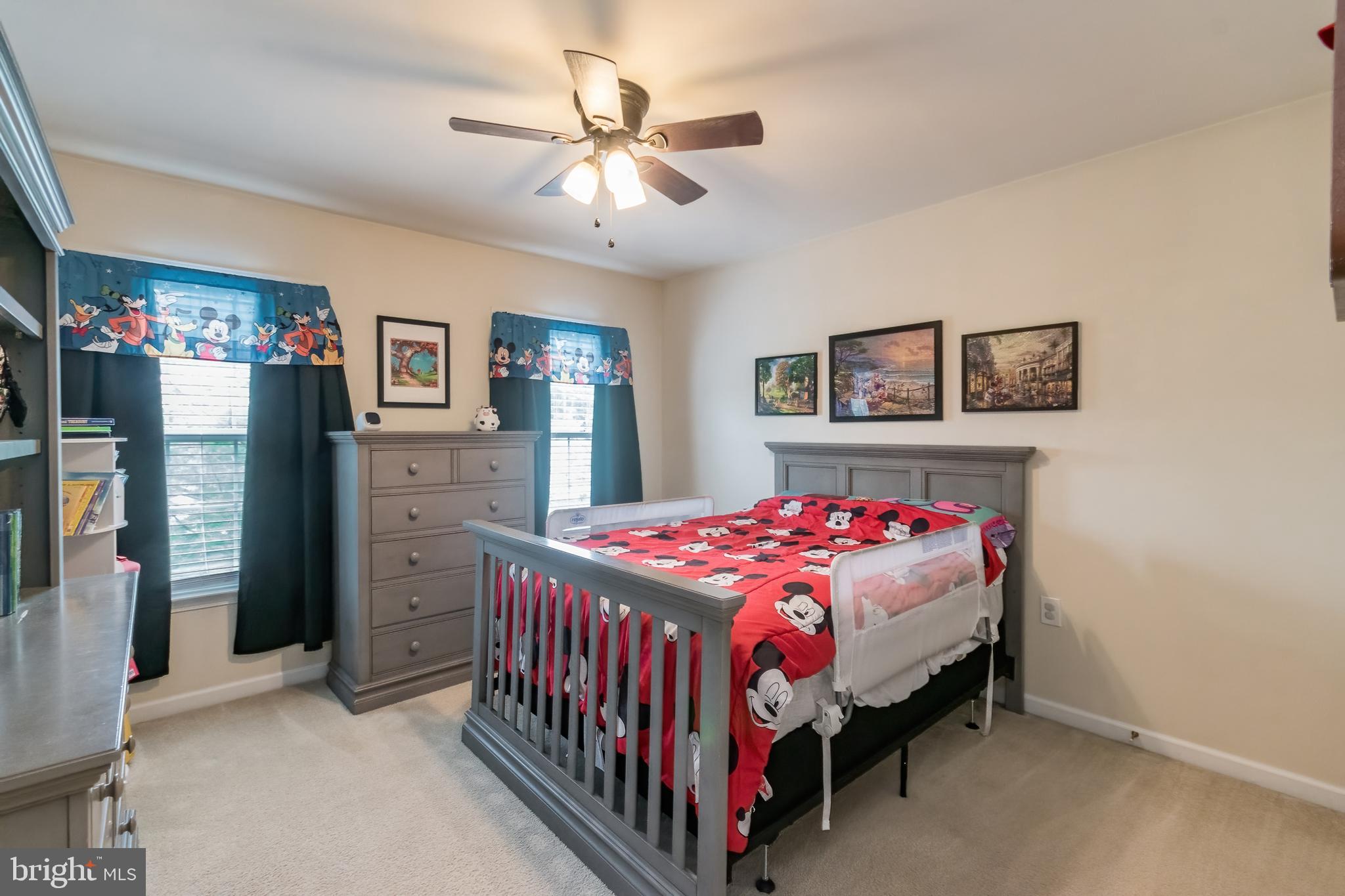 LAUREL RIDGE - Residential