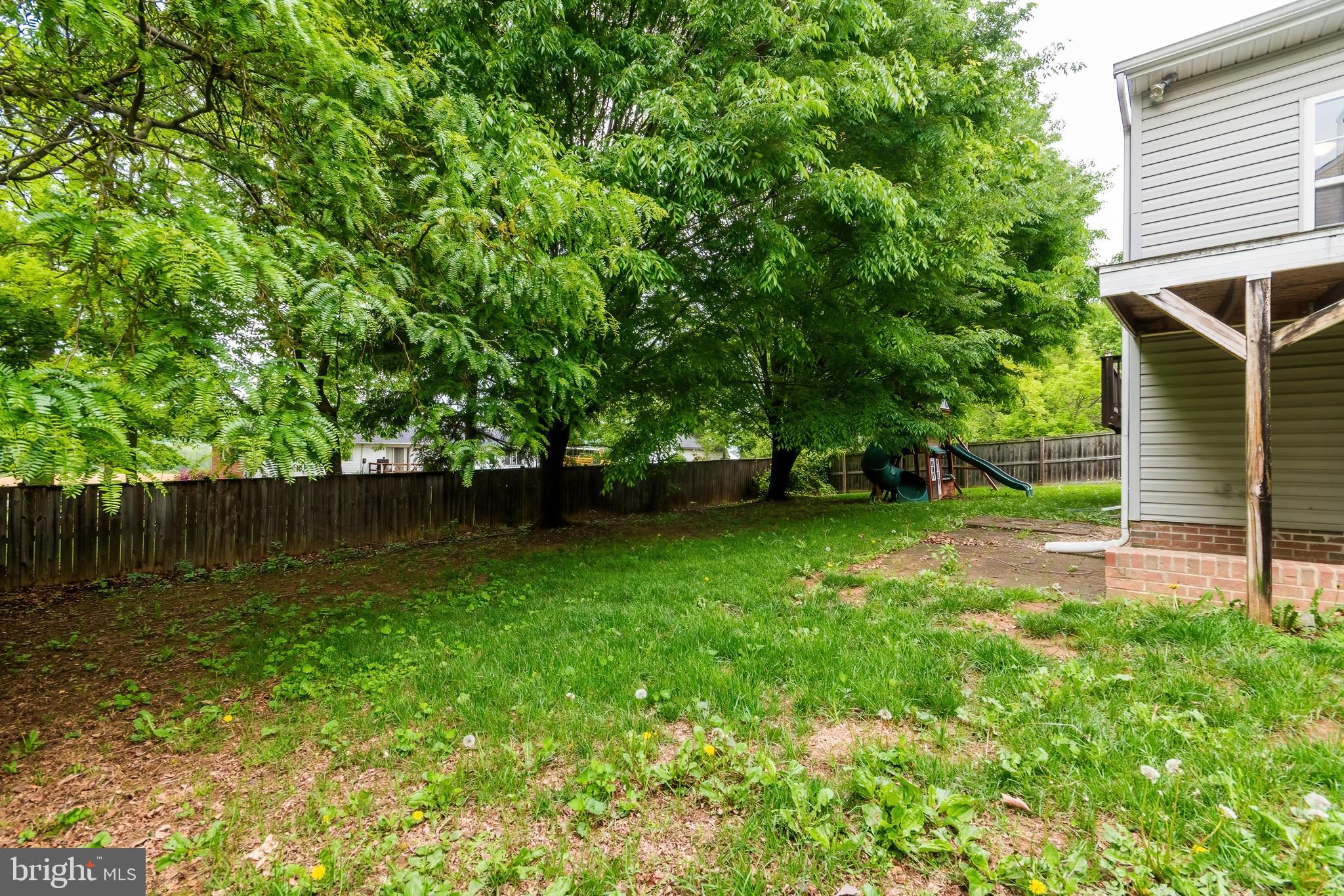 LAUREL RIDGE - Residential