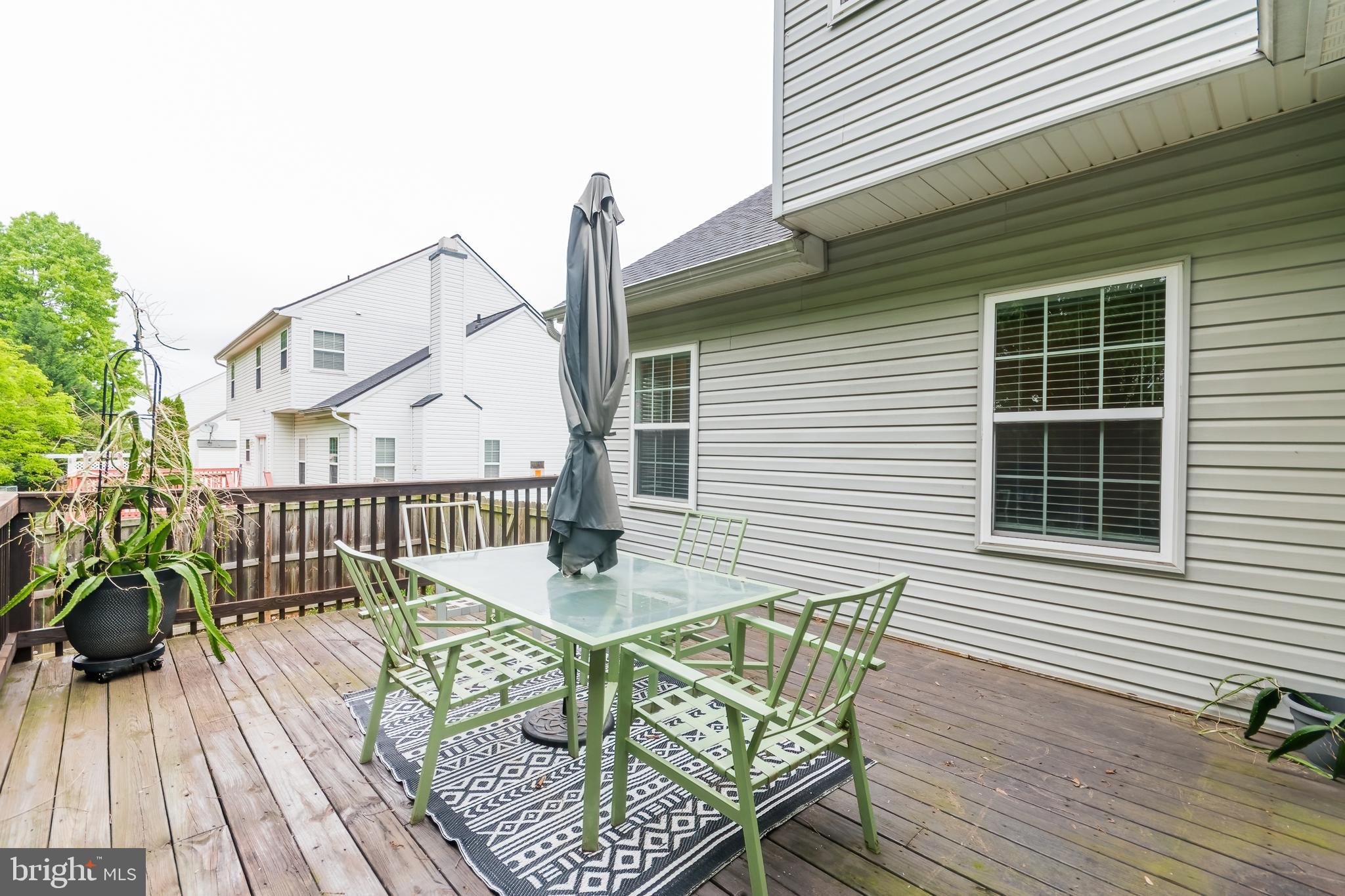 LAUREL RIDGE - Residential