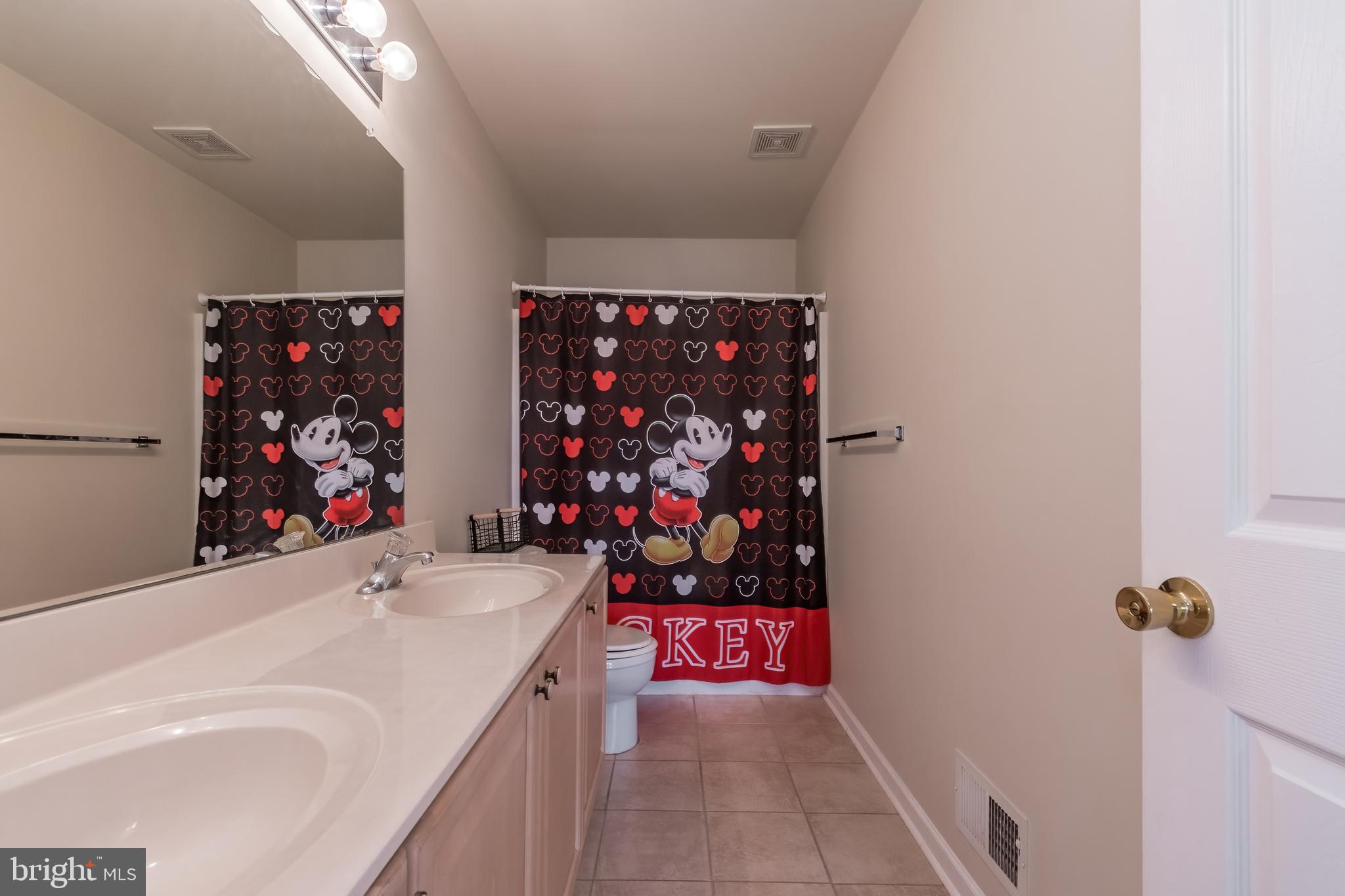 LAUREL RIDGE - Residential