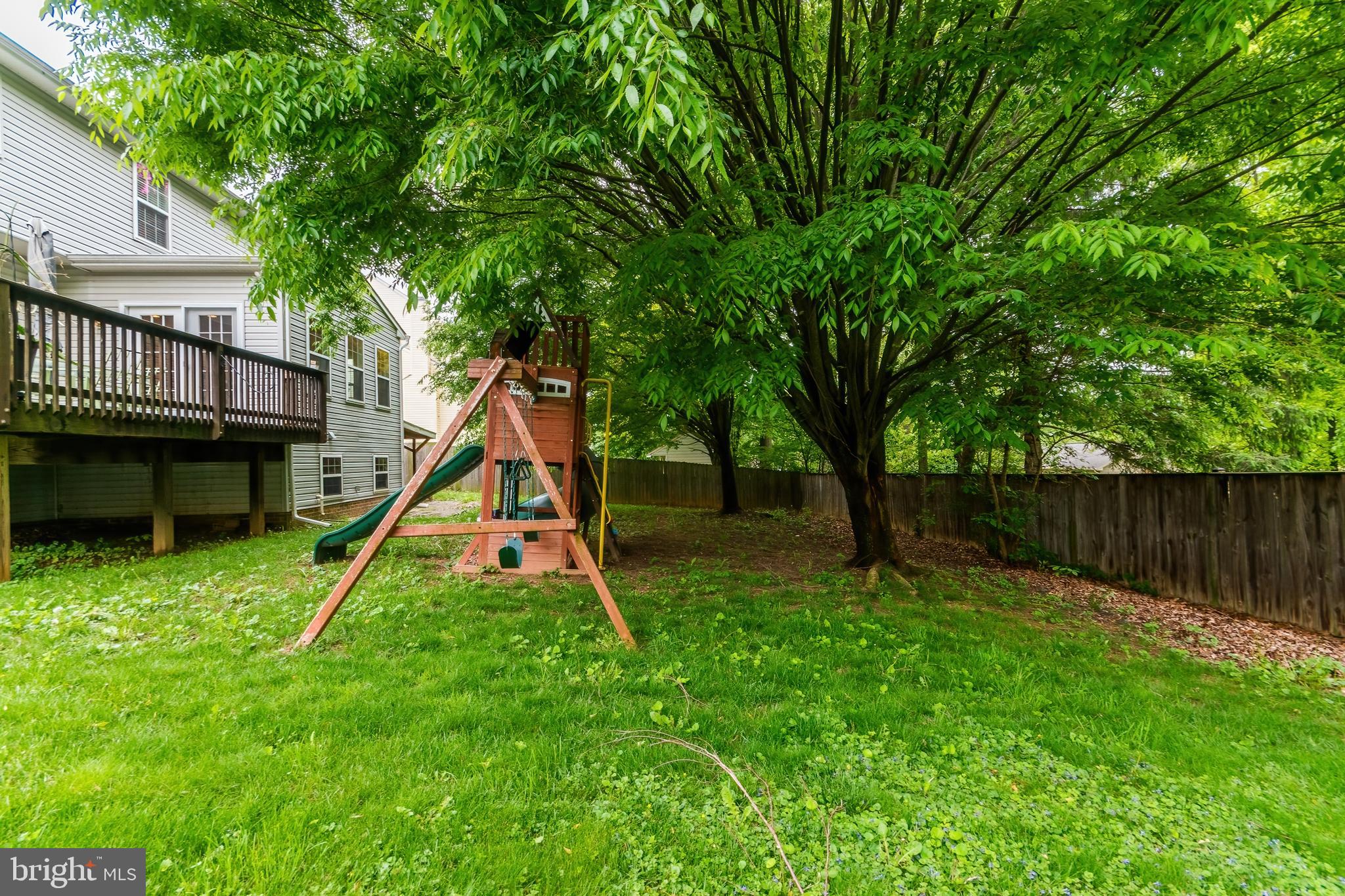 LAUREL RIDGE - Residential