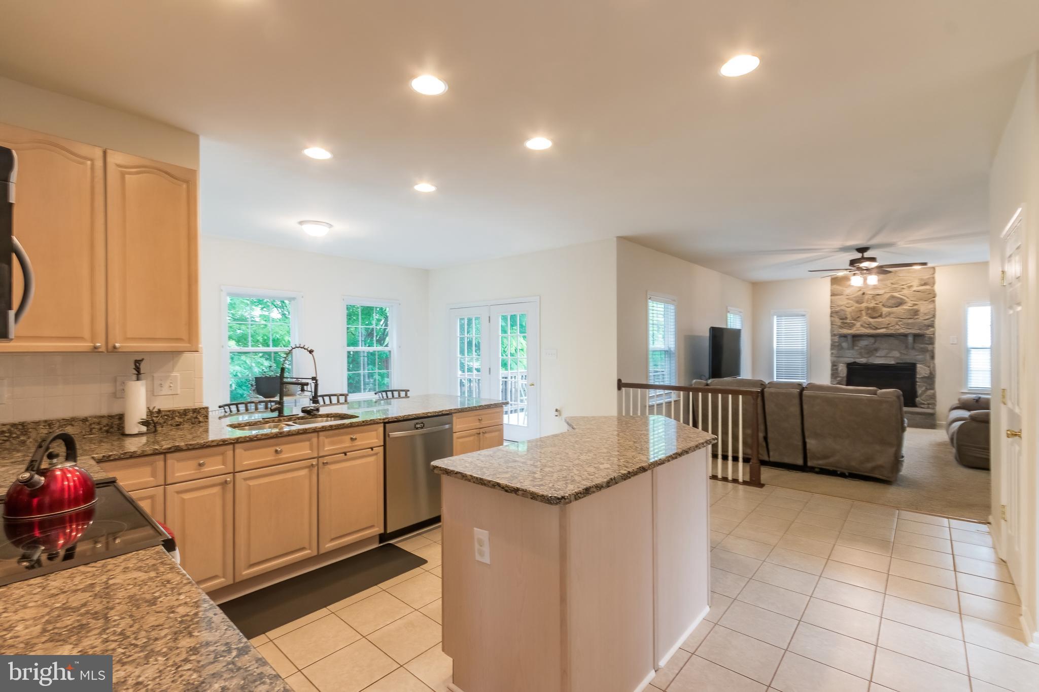 LAUREL RIDGE - Residential