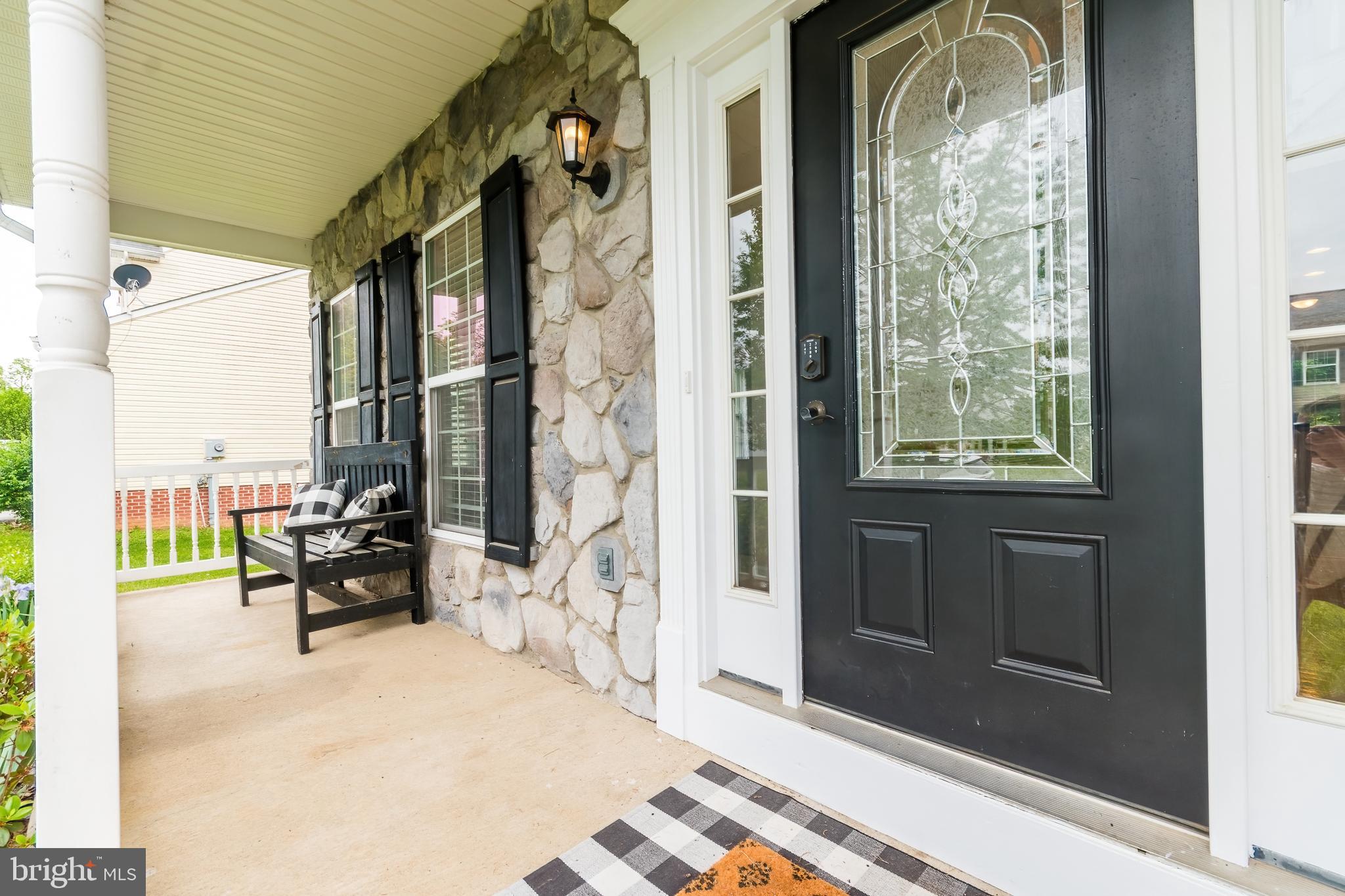 LAUREL RIDGE - Residential