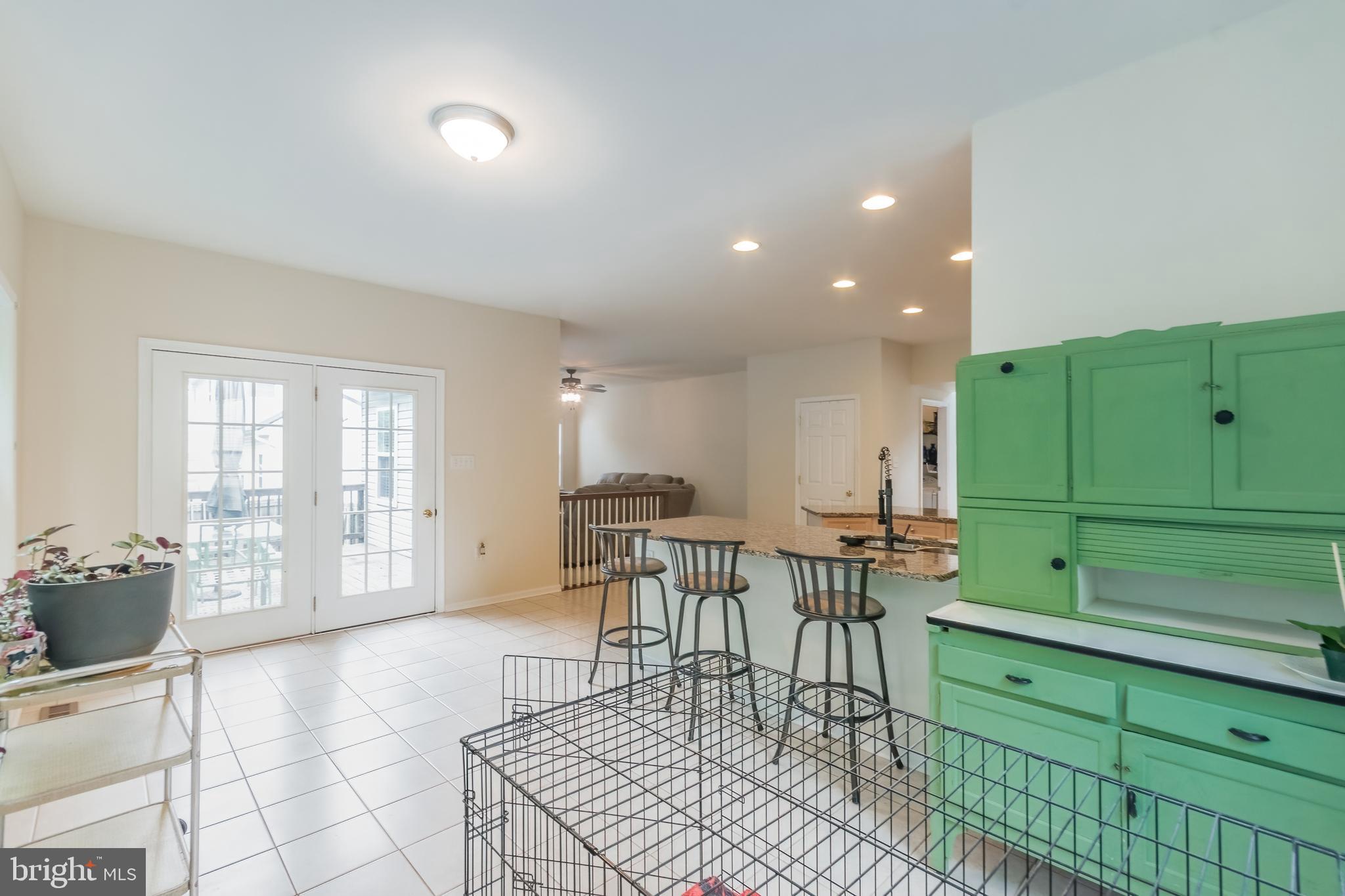 LAUREL RIDGE - Residential