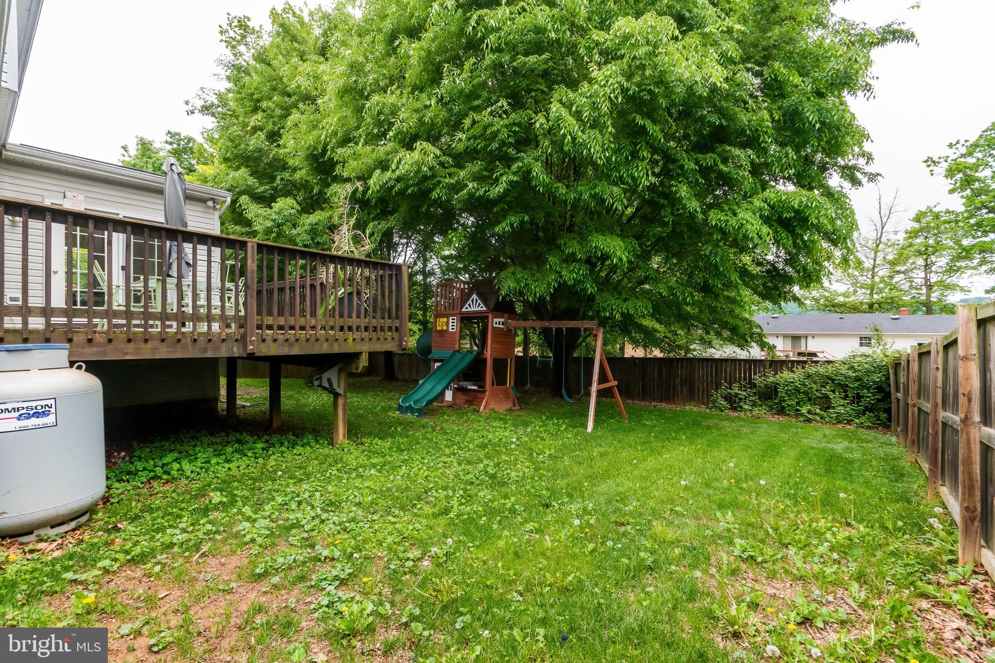 LAUREL RIDGE - Residential