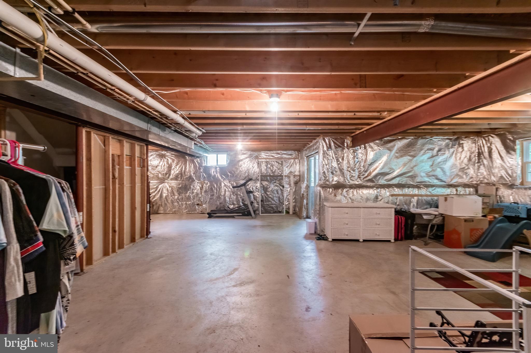 LAUREL RIDGE - Residential