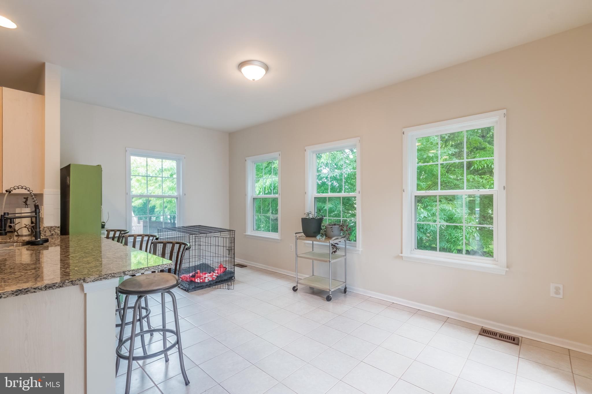 LAUREL RIDGE - Residential