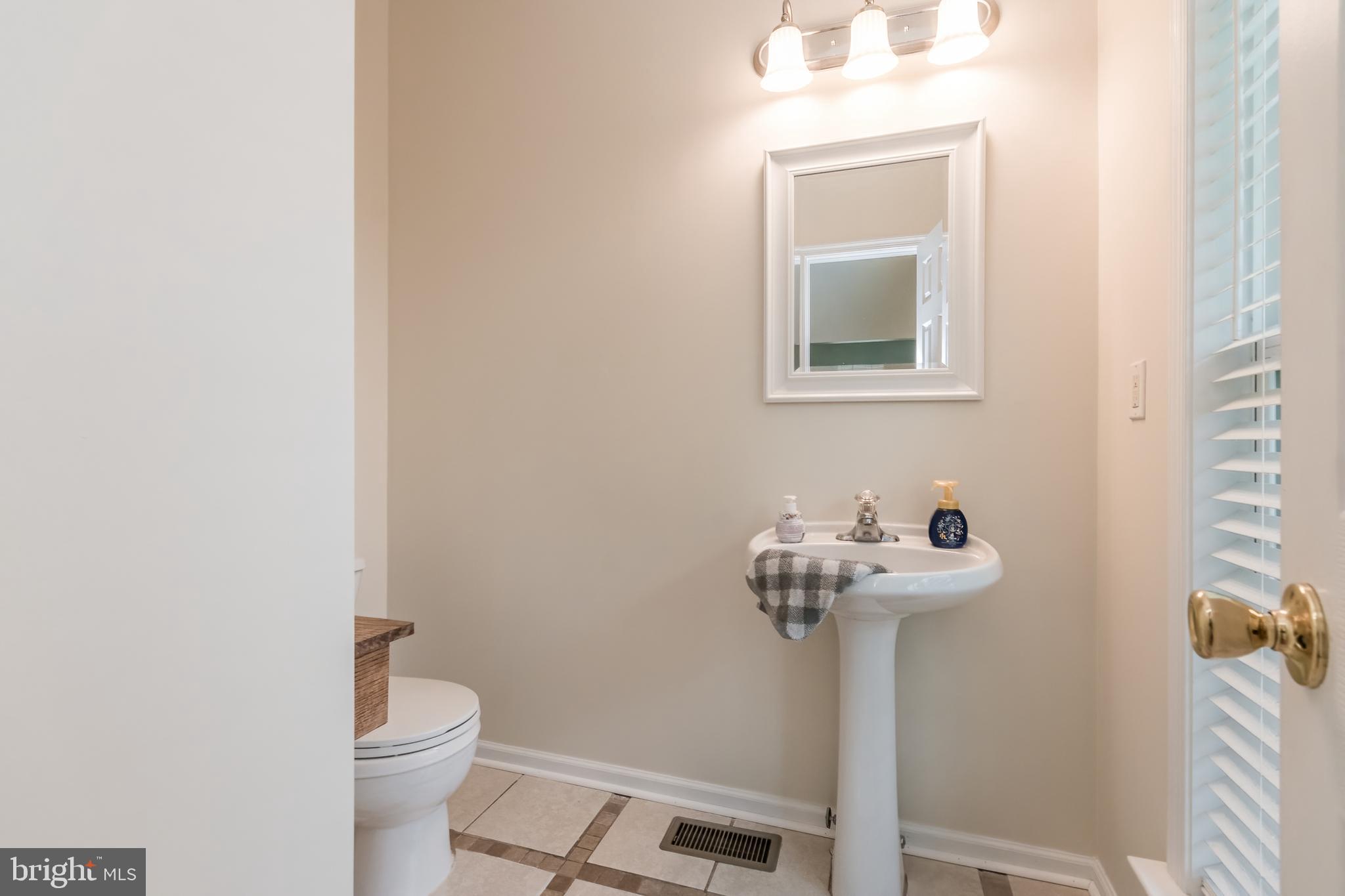 LAUREL RIDGE - Residential