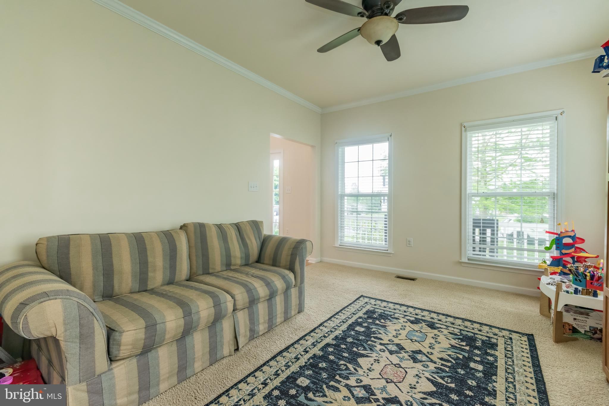 LAUREL RIDGE - Residential