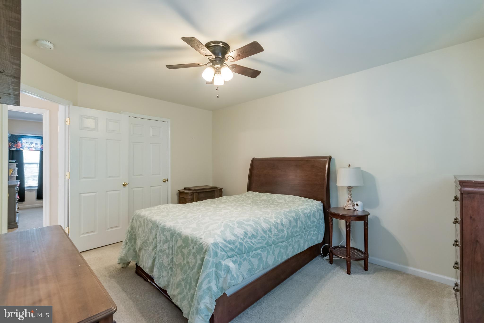 LAUREL RIDGE - Residential