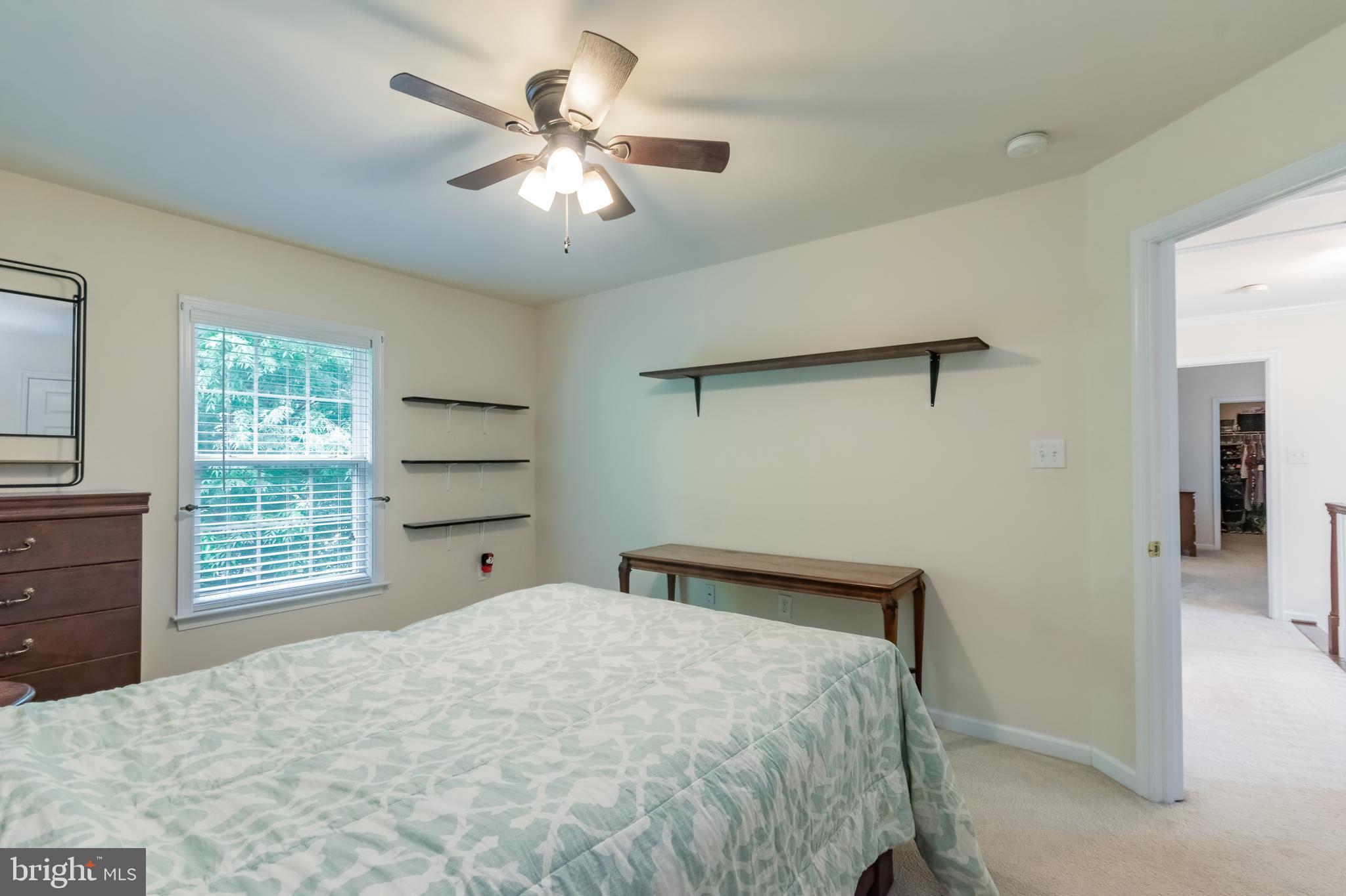 LAUREL RIDGE - Residential