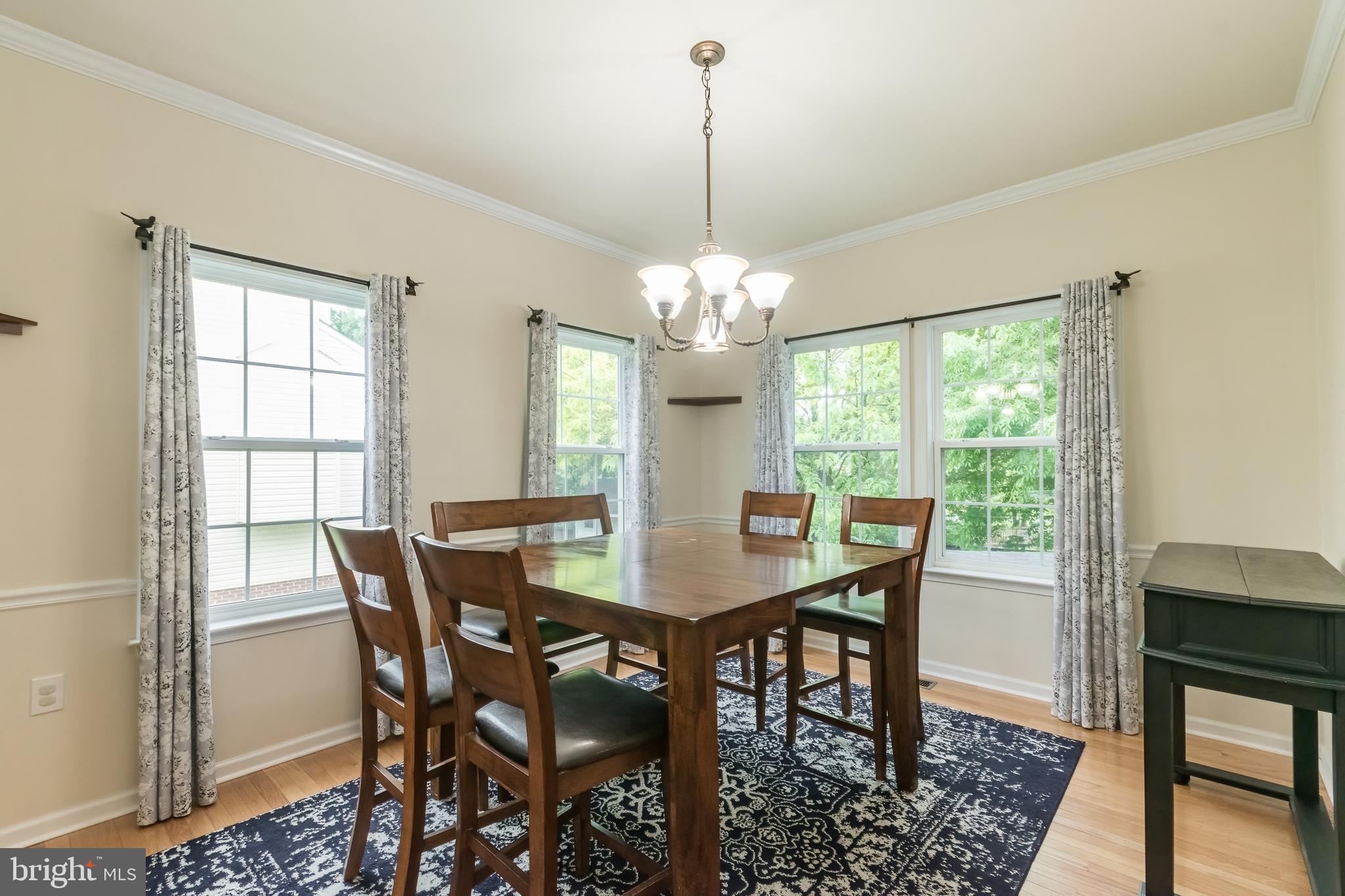 LAUREL RIDGE - Residential