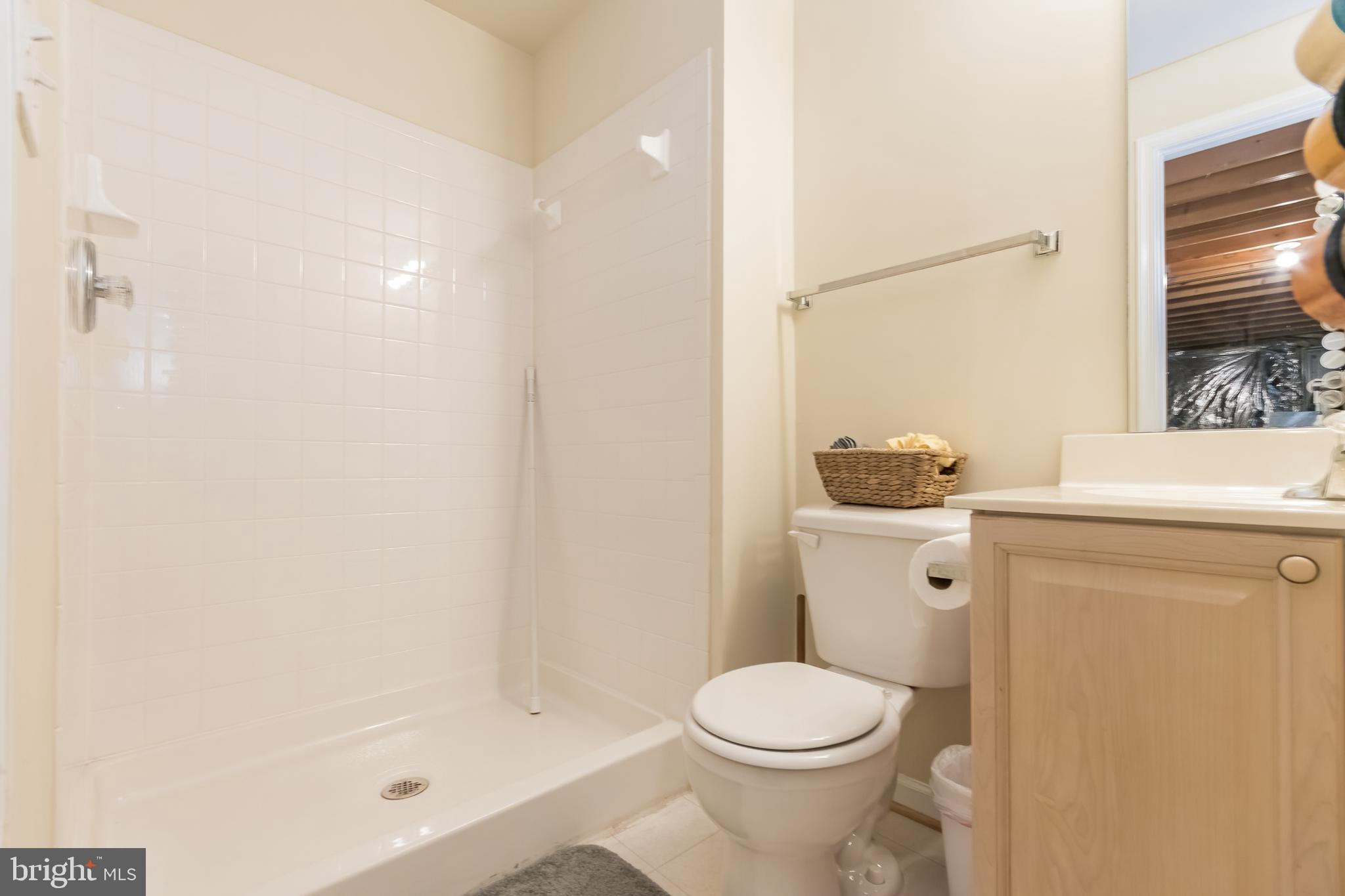 LAUREL RIDGE - Residential