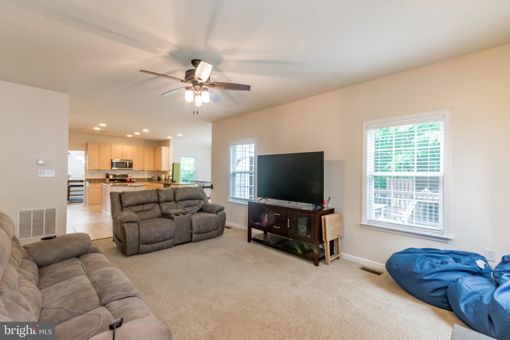 LAUREL RIDGE - Residential