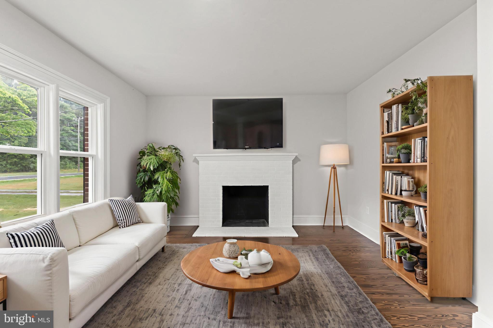 10221 DAHLGREN ROAD