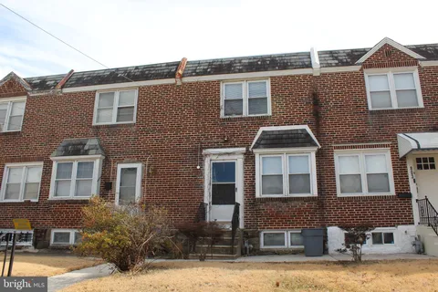805 E 16th Street, Chester, PA MLS: PADE2085652