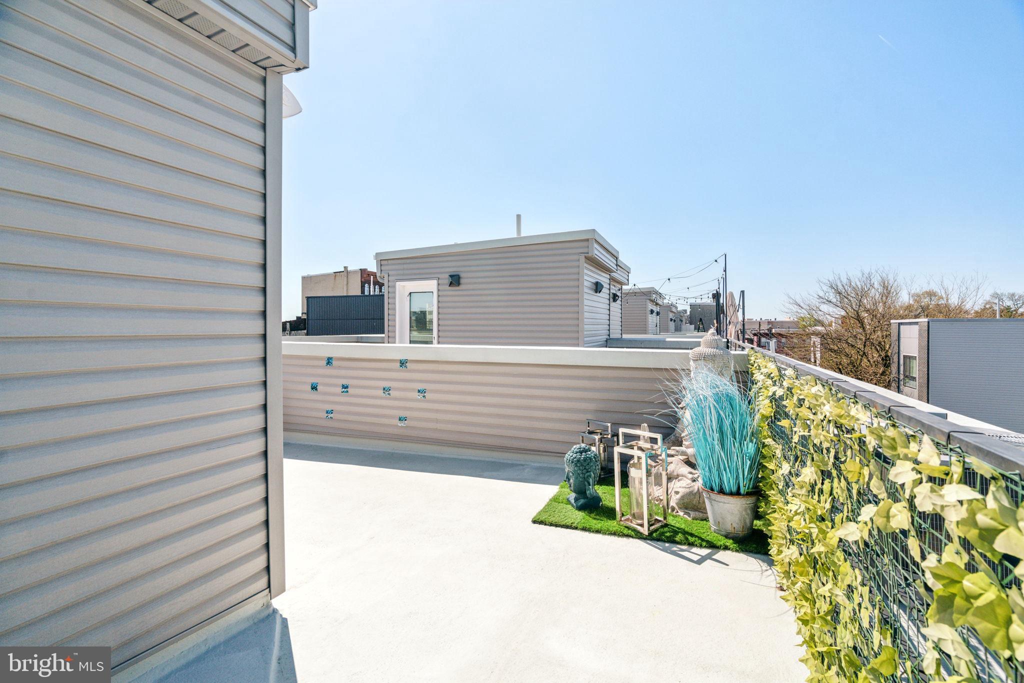 NORRIS SQUARE - Residential