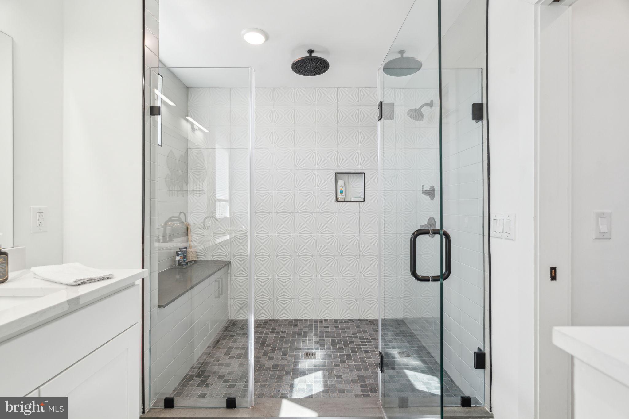 NORRIS SQUARE - Residential