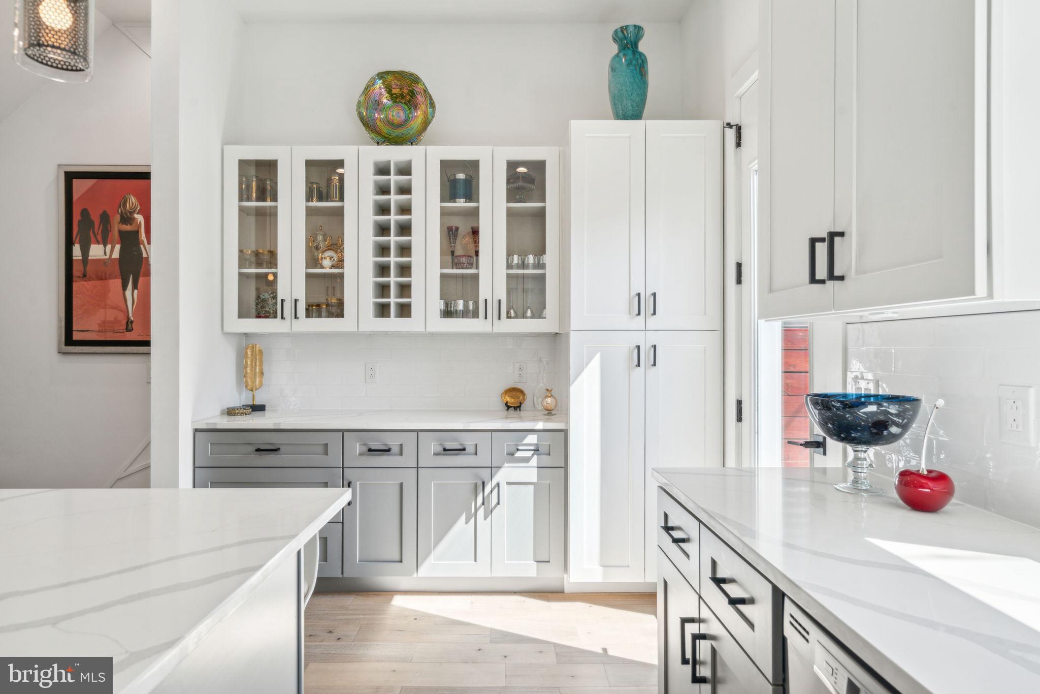 NORRIS SQUARE - Residential