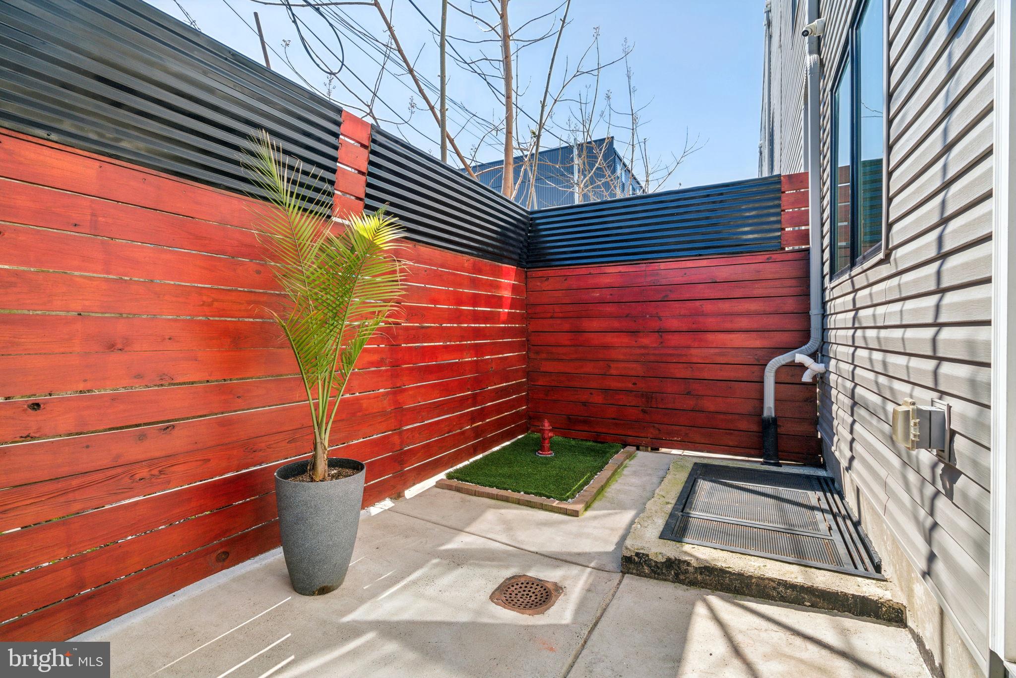 NORRIS SQUARE - Residential