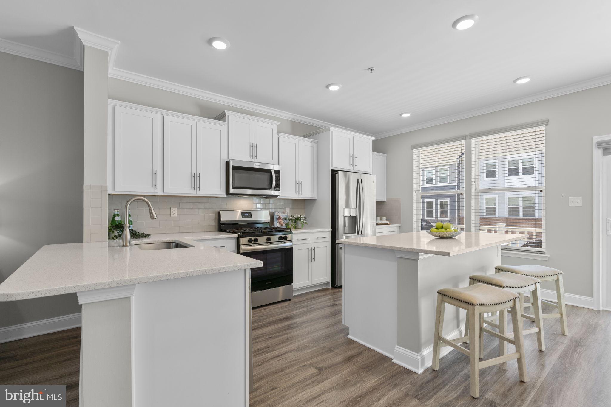 THE COVE - Residential