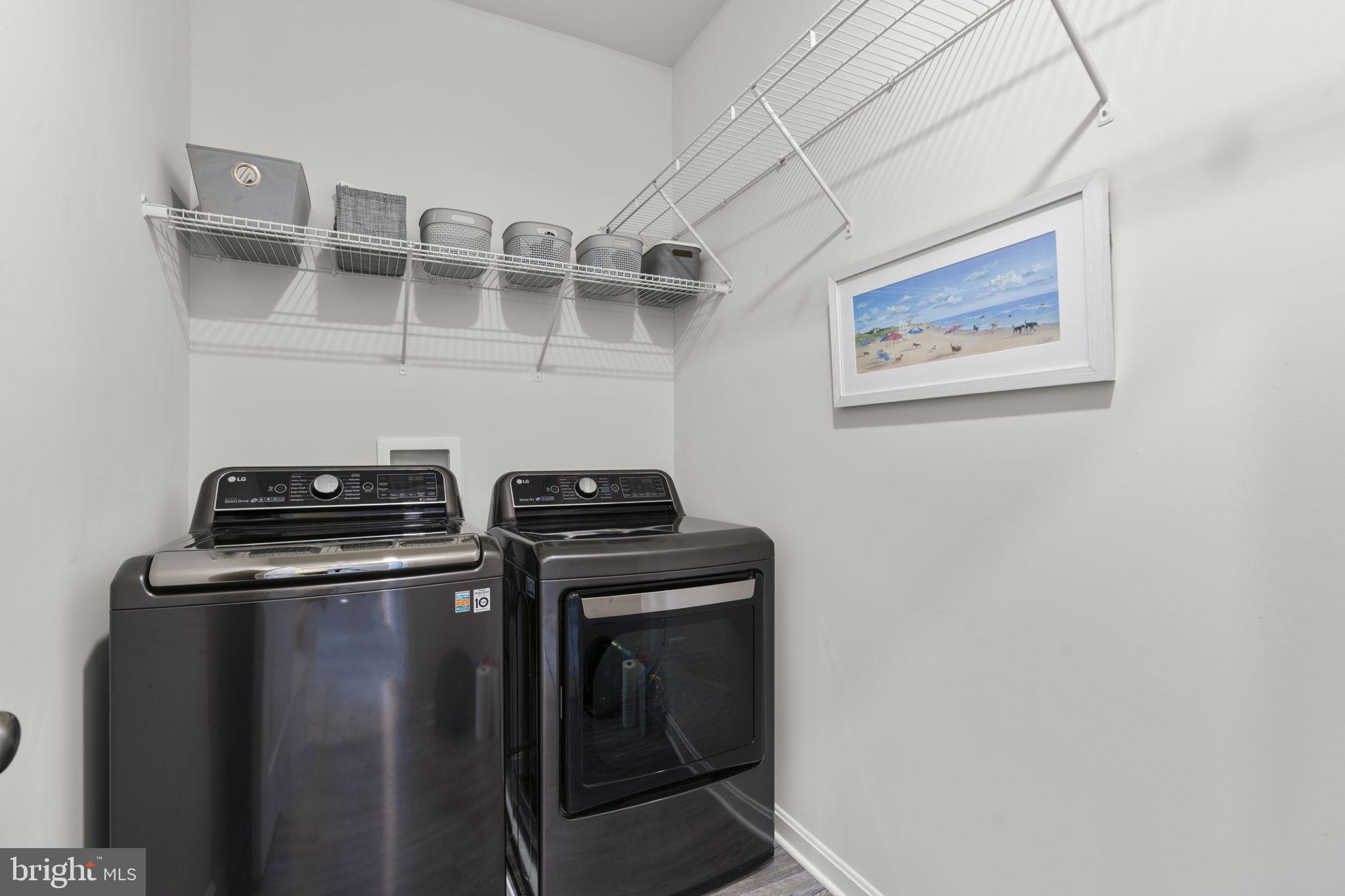 THE COVE - Residential