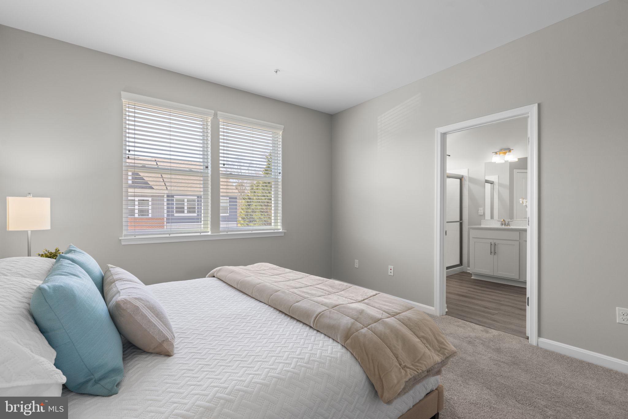 THE COVE - Residential