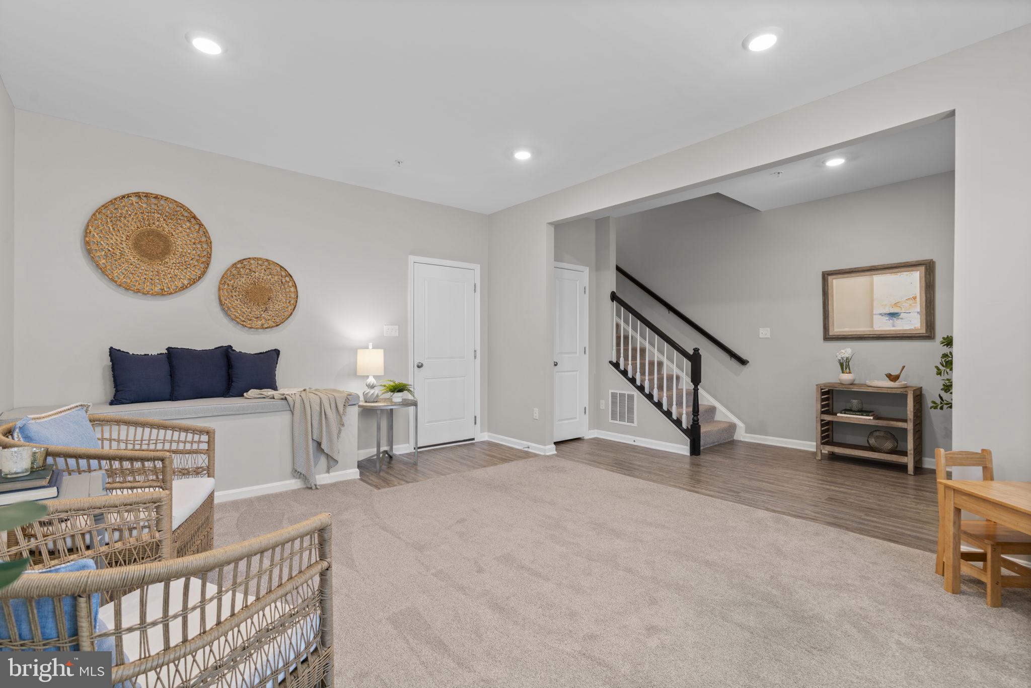 THE COVE - Residential