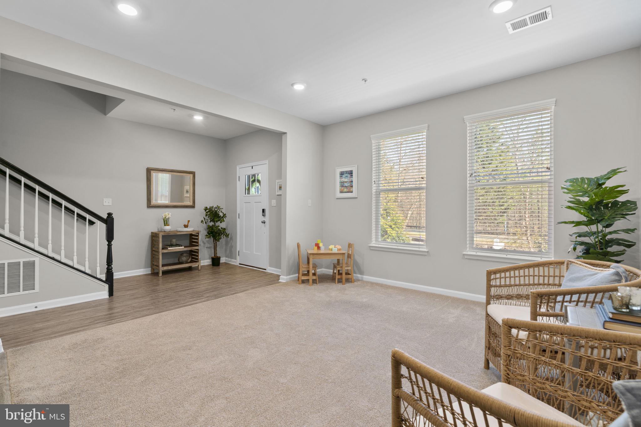 THE COVE - Residential