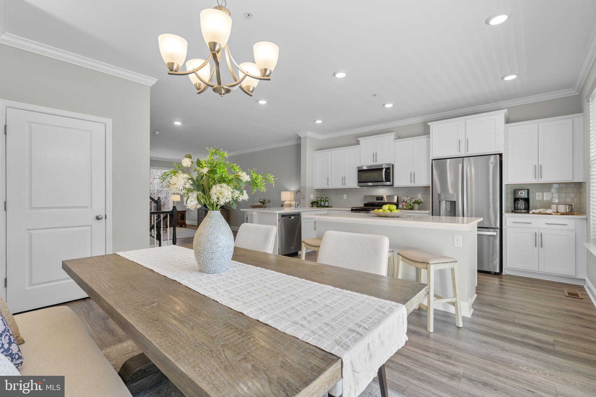 THE COVE - Residential