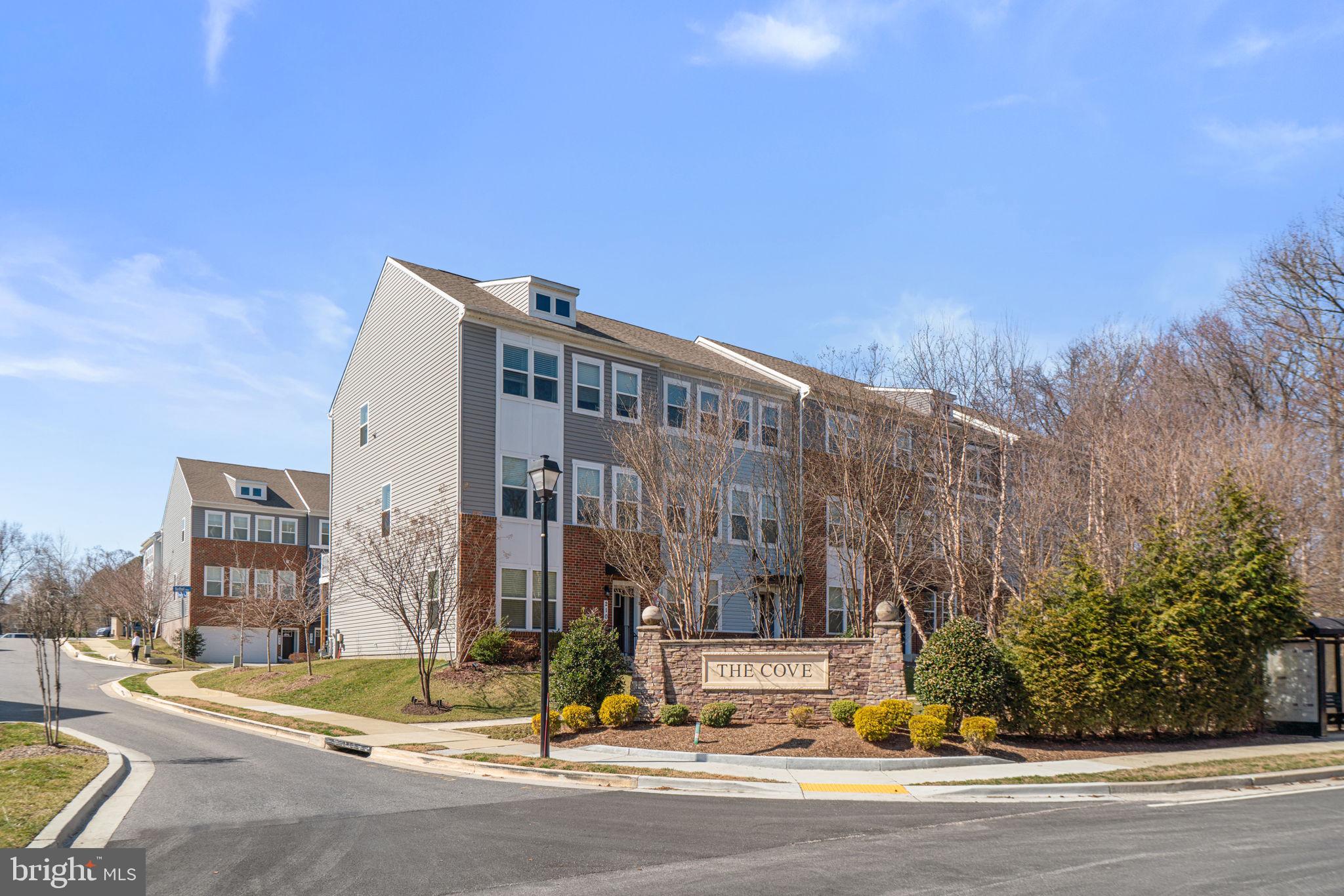 THE COVE - Residential