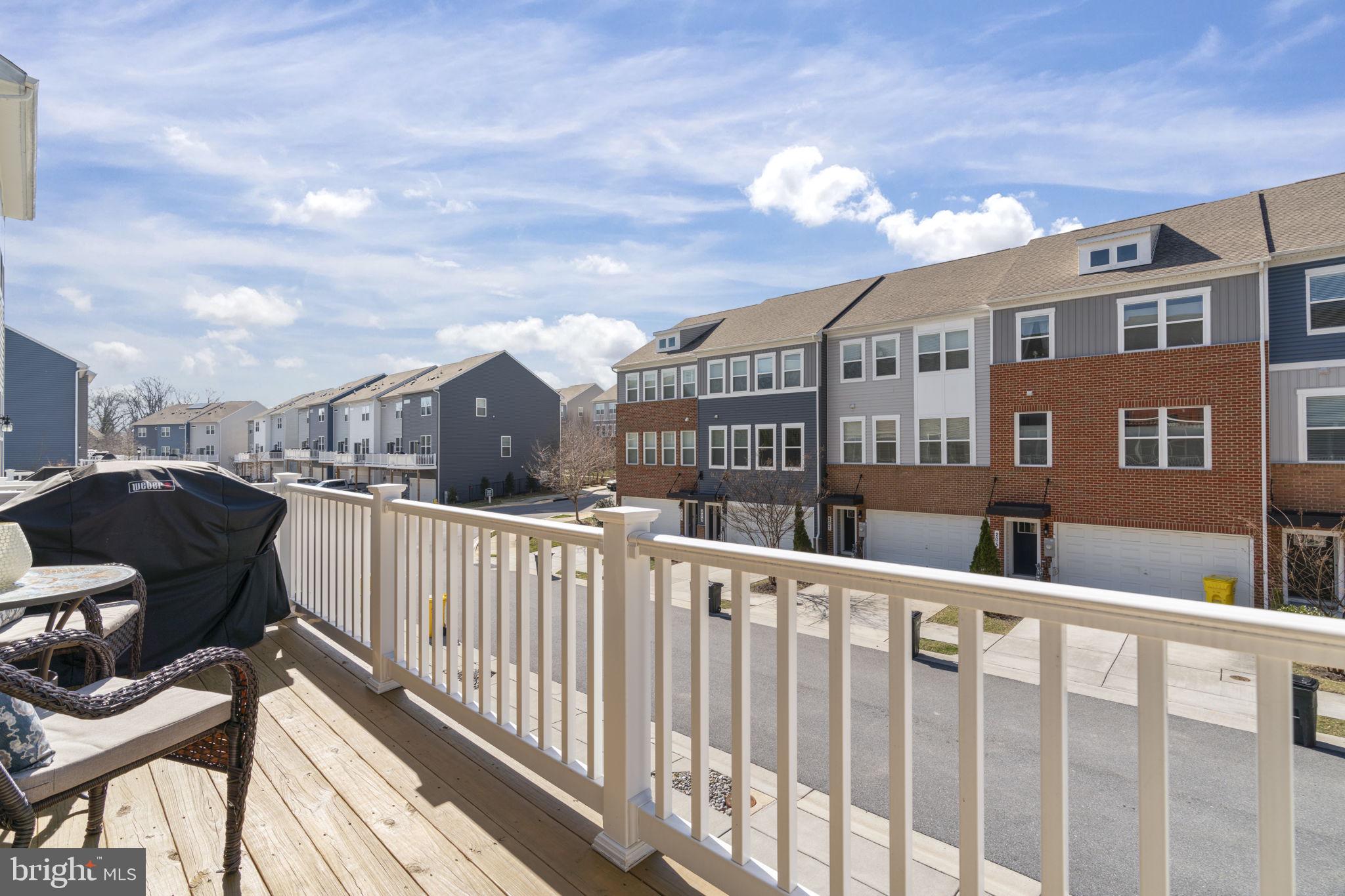 THE COVE - Residential