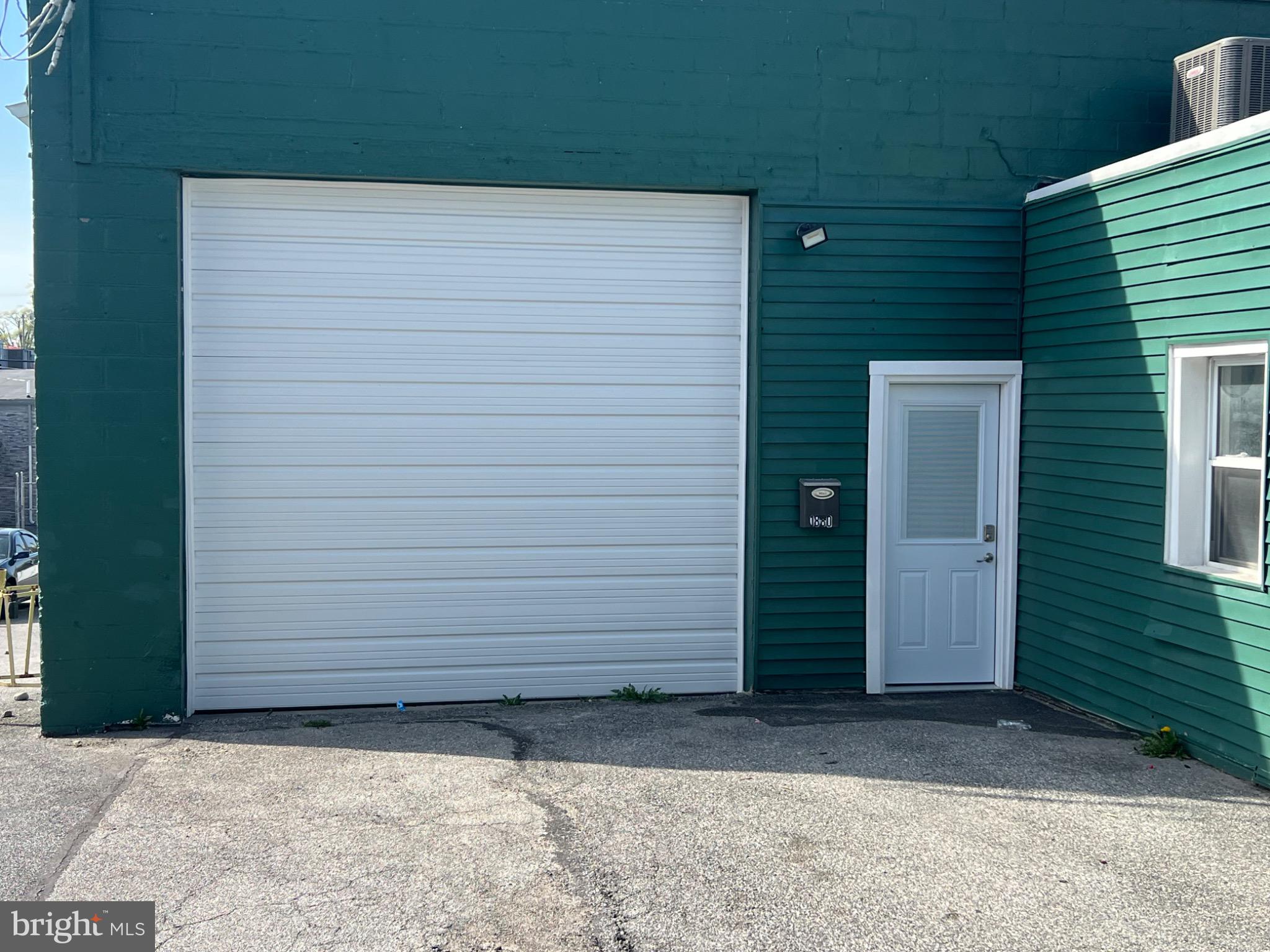 1880 W MARKET STREET