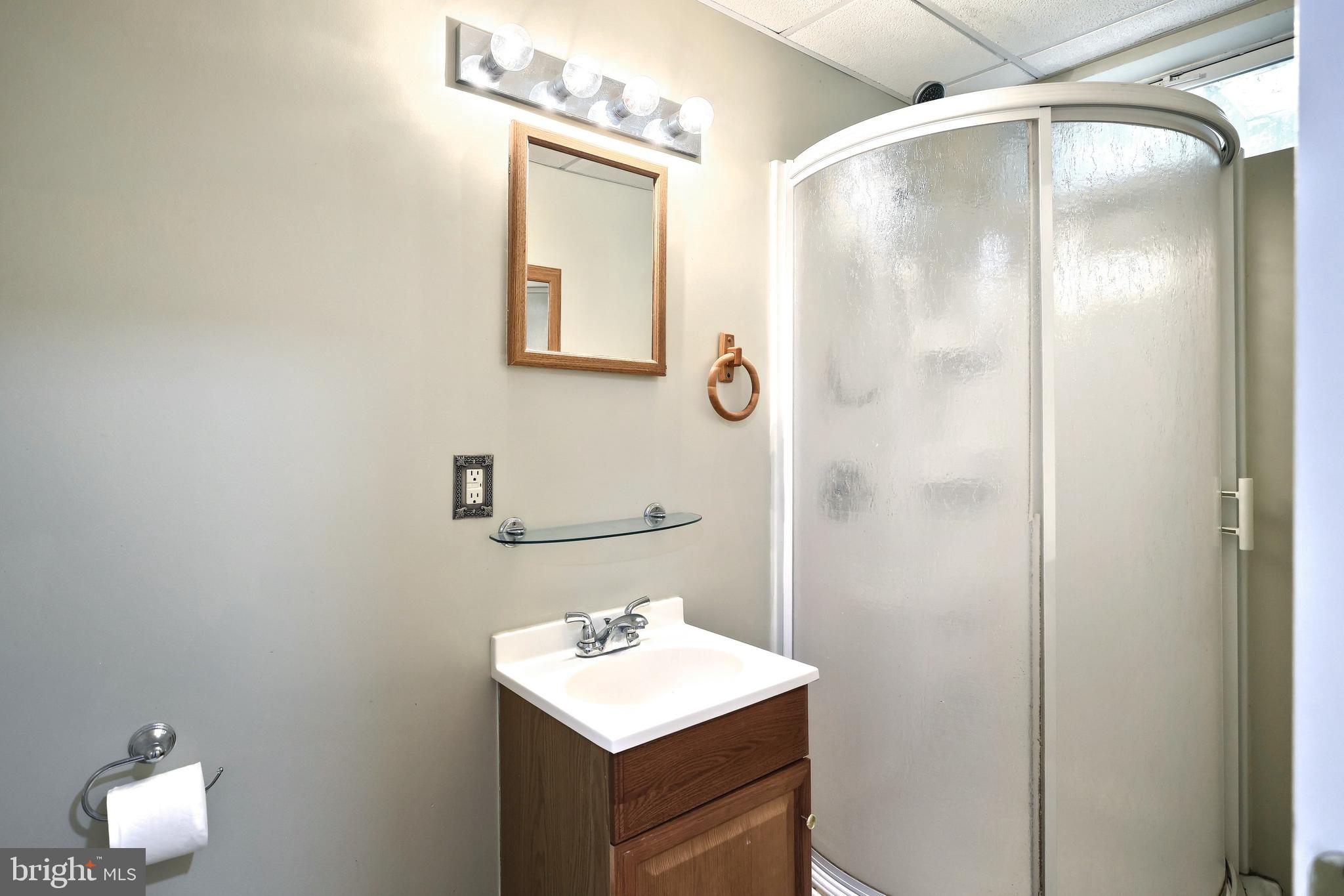 PEACEFIELDS - Residential