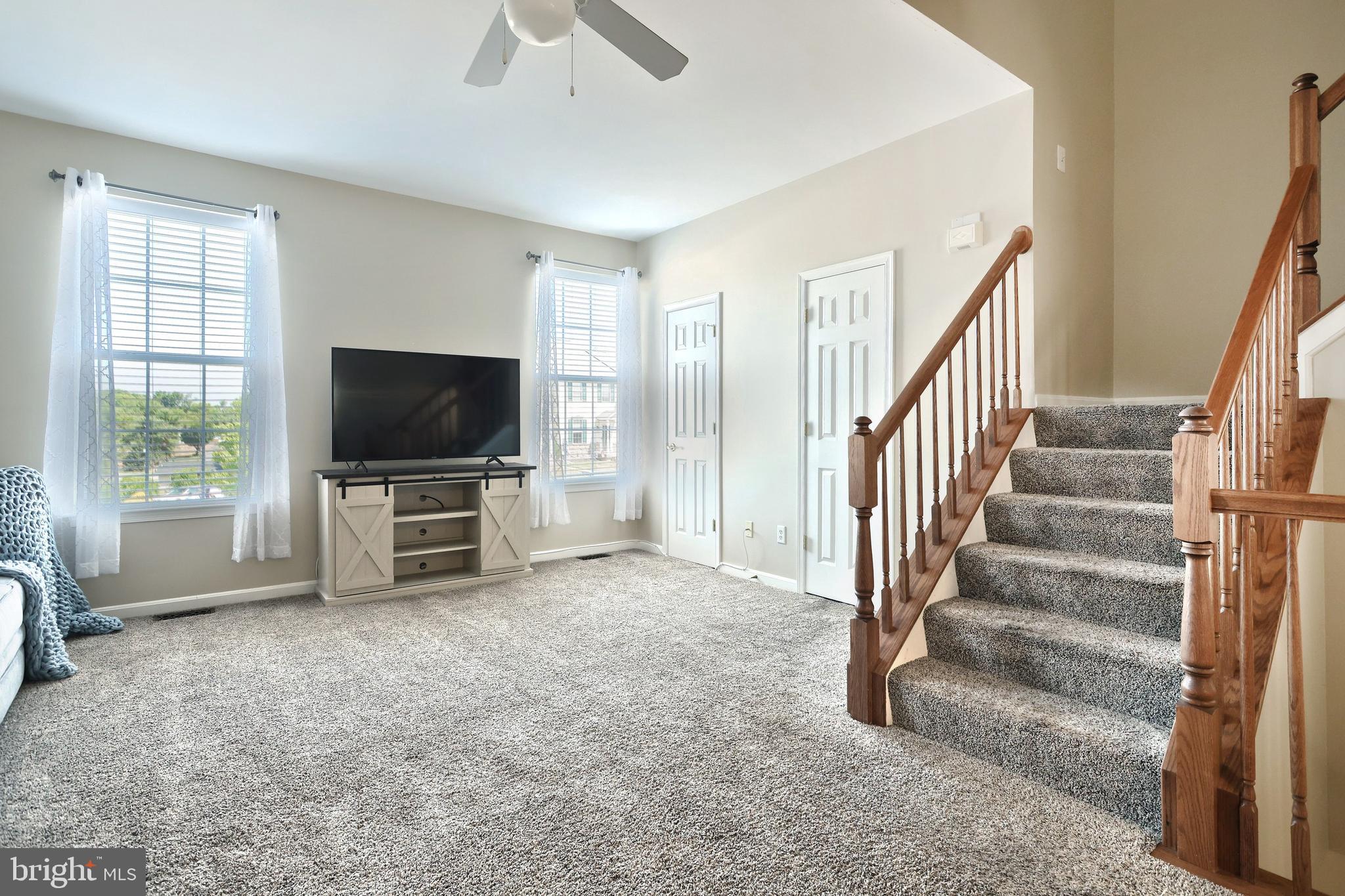 PEACEFIELDS - Residential