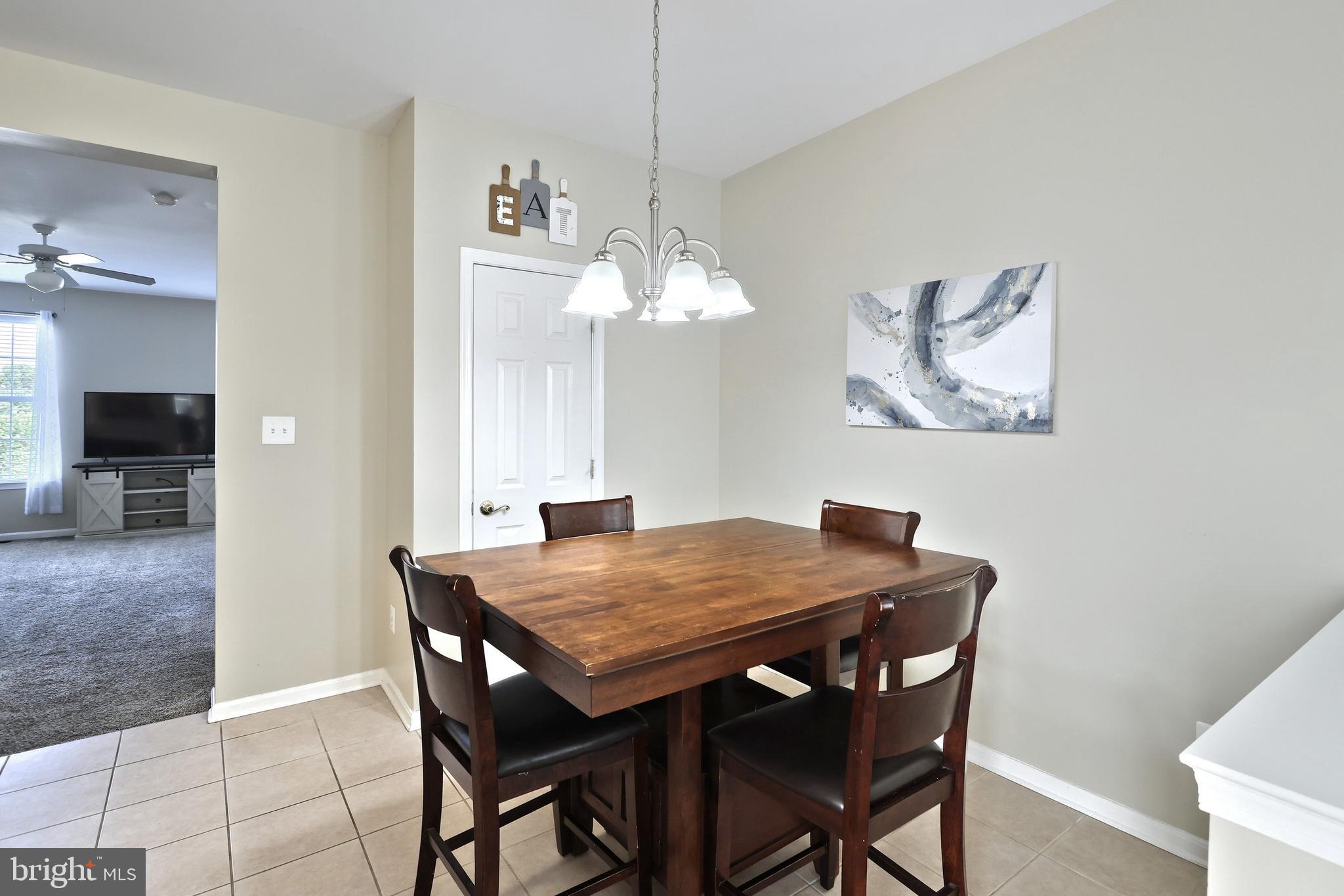 PEACEFIELDS - Residential